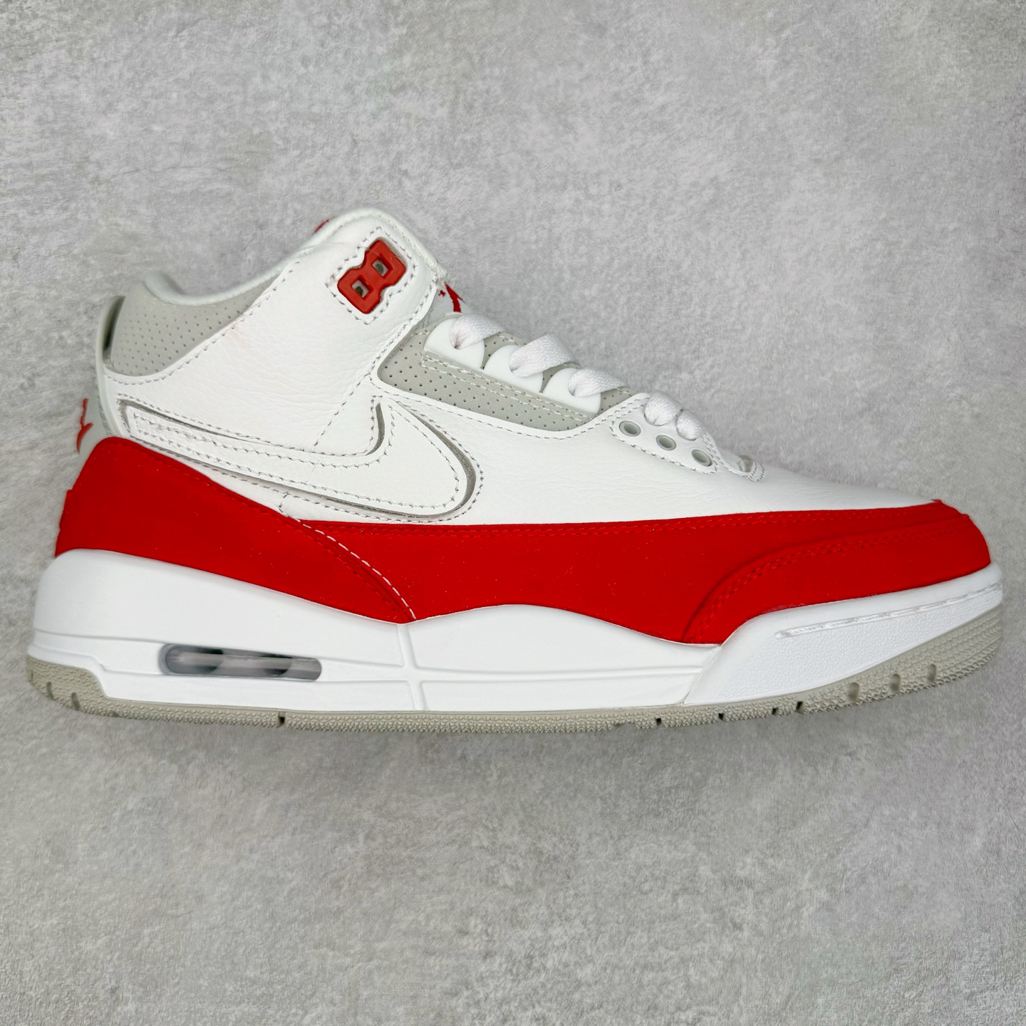 ＃头层特价福利 Air Jordan AJ3 Retro 系列 头层皮料加持 大厂出品 原纸板楦头开发 完美鞋型匹配公司货 正确TPU鞋舌锁扣 乳胶鞋垫 最新原厂底模 大底卡色咬花完美 鞋柜必备鞋款 终端现货供应 尺码：36 36.5 37.5 38 38.5 39 40 40.5 41 42 42.5 43 44 44.5 45 46-选品中心