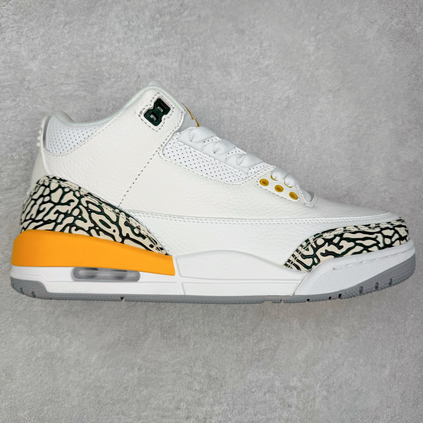 图片[8]-＃头层特价福利 Air Jordan AJ3 Retro 系列 头层皮料加持 大厂出品 原纸板楦头开发 完美鞋型匹配公司货 正确TPU鞋舌锁扣 乳胶鞋垫 最新原厂底模 大底卡色咬花完美 鞋柜必备鞋款 终端现货供应 尺码：36 36.5 37.5 38 38.5 39 40 40.5 41 42 42.5 43 44 44.5 45 46-选品中心