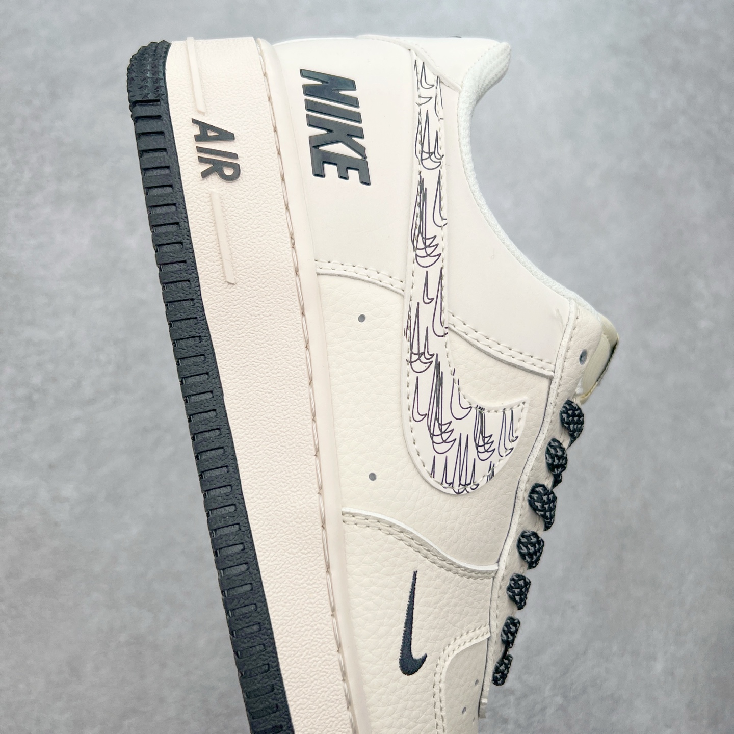 图片[6]-NK Air Force 1´07 Low 空军一号低帮百搭休闲运动板鞋 HH7518-046 柔软、弹性十足的缓震性能和出色的中底设计 横跨复古与现代的外型结合 造就出风靡全球 三十多年的Force 1 直到今天还深受青睐 实拍调校N版已经零色差零失真 百分百还原实物色彩所见即所得 不存在货不对板色差等低级问题 选购参考实物拍摄 不混卖不参货 只用心做好货严格选品 承诺混一赔十 尺码：36 36.5 37.5 38 38.5 39 40 40.5 41 42 42.5 43 44 44.5 45-选品中心