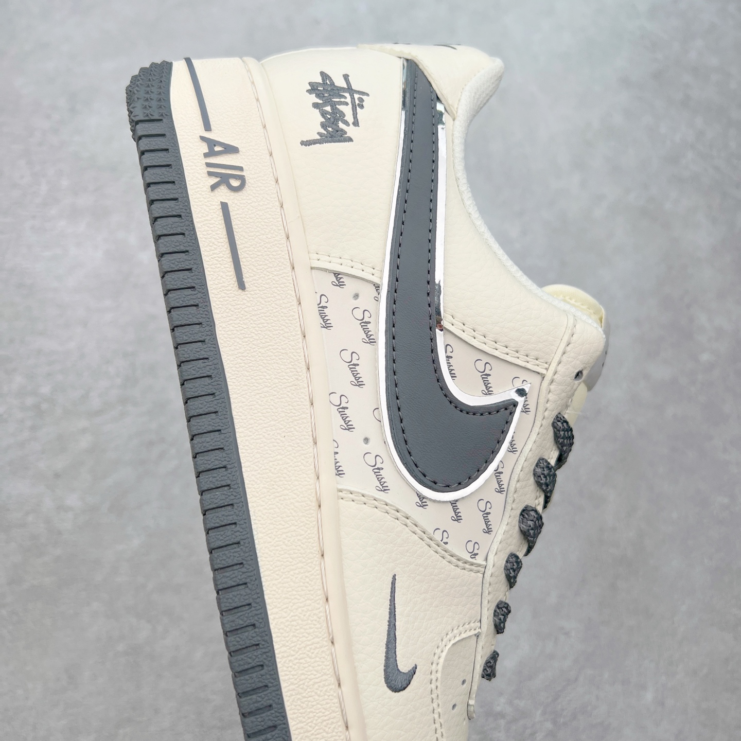 图片[6]-NK Air Force 1´07 Low 空军一号低帮百搭休闲运动板鞋 XZ3328-536 柔软、弹性十足的缓震性能和出色的中底设计 横跨复古与现代的外型结合 造就出风靡全球 三十多年的Force 1 直到今天还深受青睐 实拍调校N版已经零色差零失真 百分百还原实物色彩所见即所得 不存在货不对板色差等低级问题 选购参考实物拍摄 不混卖不参货 只用心做好货严格选品 承诺混一赔十 尺码：36 36.5 37.5 38 38.5 39 40 40.5 41 42 42.5 43 44 44.5 45-选品中心