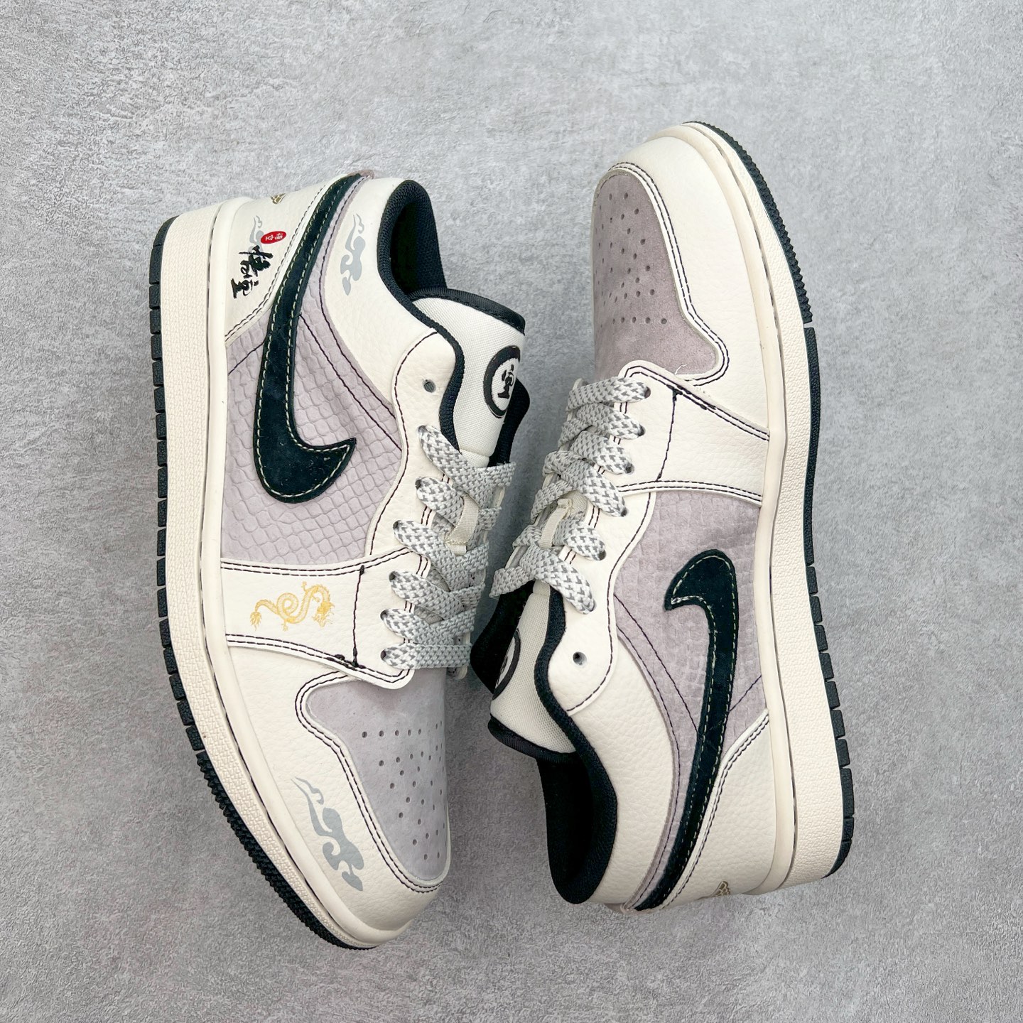 图片[3]-Air Jordan AJ1 Low 低帮定制 SJ9950-042 原厂内置气垫魔块 A模大底 头层小牛皮 鞋舌AJ原厂专用牛津布+AJ专用反口珍珠布+原厂无杂质高弹内里海棉+特殊封边弹力鞋带 尺码：36 36.5 37.5 38 38.5 39 40 40.5 41 42 42.5 43 44 44.5 45-选品中心