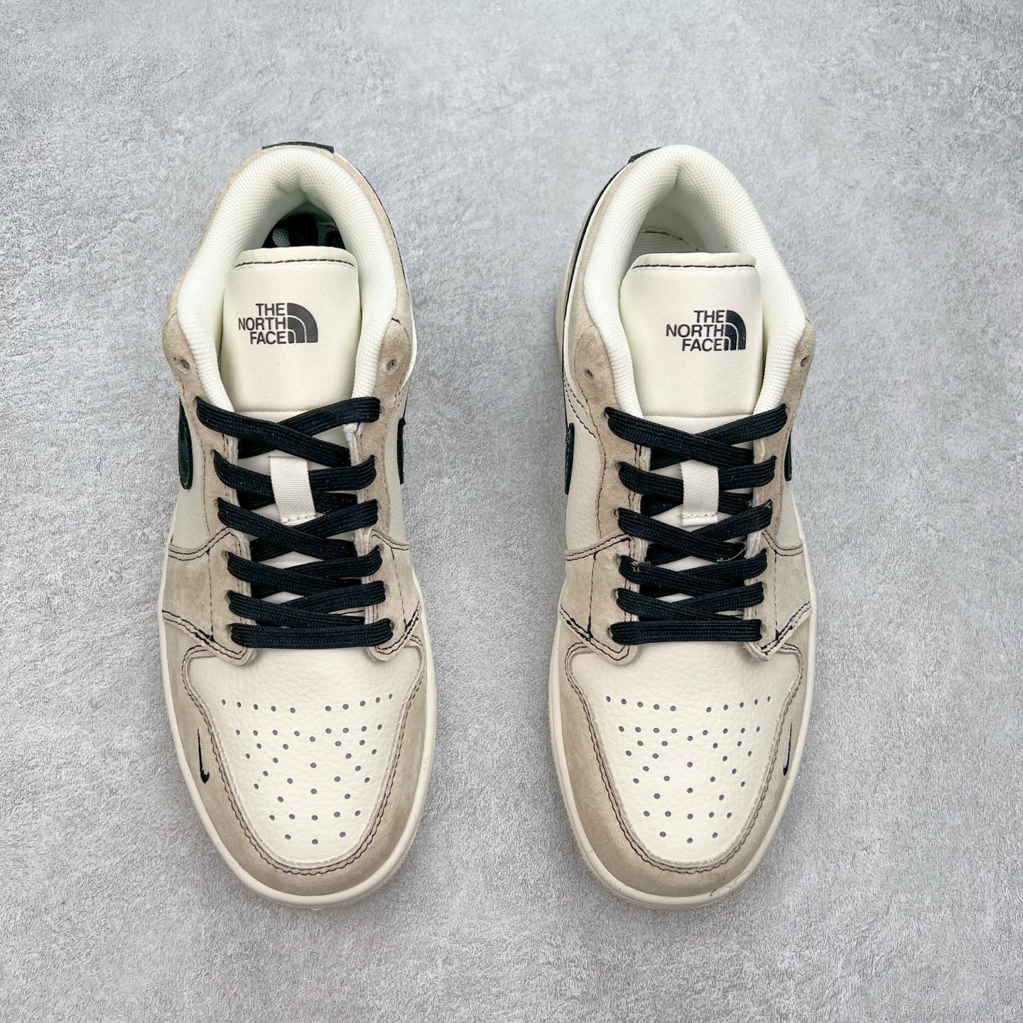 图片[2]-Air Jordan AJ1 Low 低帮定制 SJ9950-028 原厂内置气垫魔块 A模大底 头层小牛皮 鞋舌AJ原厂专用牛津布+AJ专用反口珍珠布+原厂无杂质高弹内里海棉+特殊封边弹力鞋带 尺码：36 36.5 37.5 38 38.5 39 40 40.5 41 42 42.5 43 44 44.5 45-选品中心