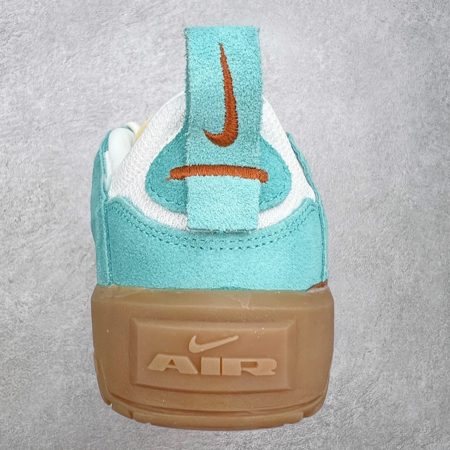 图片[8]-NK SB Day One 低帮休闲板鞋 FN4210-301 鞋款搭载Air Zoom缓震气垫，采用包边结构工艺轻盈柔韧，缔造非凡触板感。织物材料，舒适出众 翻毛皮覆面经久耐穿，塑就挚爱踢板体验。尺码：35.5 36 36.5 37.5 38 38.5 39 40 40.5 41 42 42.5 43 44 44.5 45-选品中心