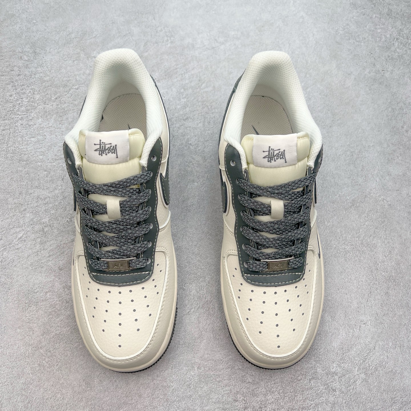 图片[2]-NK Air Force 1´07 Low 空军一号低帮百搭休闲运动板鞋 XZ6188-226 柔软、弹性十足的缓震性能和出色的中底设计 横跨复古与现代的外型结合 造就出风靡全球 三十多年的Force 1 直到今天还深受青睐 实拍调校N版已经零色差零失真 百分百还原实物色彩所见即所得 不存在货不对板色差等低级问题 选购参考实物拍摄 不混卖不参货 只用心做好货严格选品 承诺混一赔十 尺码：36 36.5 37.5 38 38.5 39 40 40.5 41 42 42.5 43 44 44.5 45-选品中心