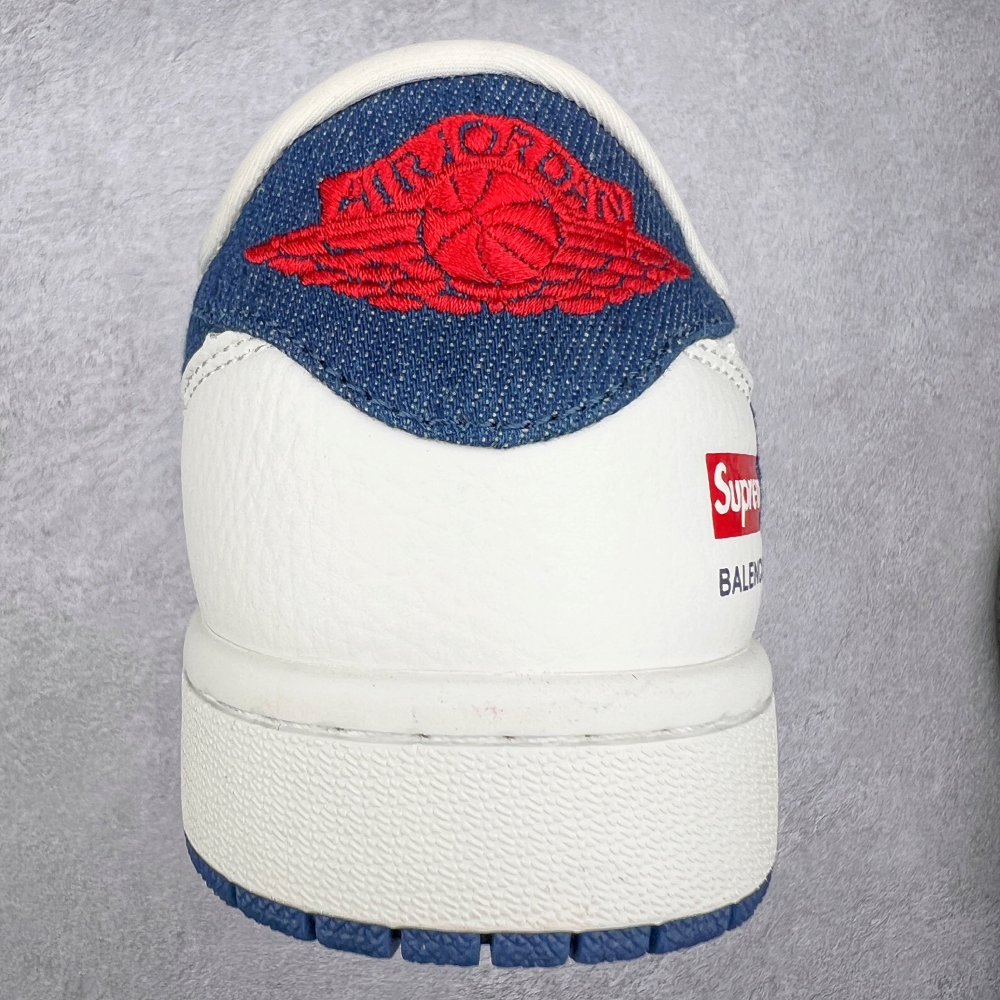 图片[8]-TS x Air Jordan AJ1 Low 倒钩低帮联名定制配色 JH6088-608 原厂内置气垫魔块 A模大底 头层小牛皮 鞋舌AJ原厂专用牛津布+AJ专用反口珍珠布+原厂无杂质高弹内里海棉+特殊封边弹力鞋带 实拍调校N版已经零色差零失真 百分百还原实物色彩所见即所得 不存在货不对板色差等低级问题 选购参考实物拍摄 不混卖不参货 只用心做好货严格选品 承诺混一赔十 尺码：36 36.5 37.5 38 38.5 39 40 40.5 41 42 42.5 43 44 44.5 45-选品中心