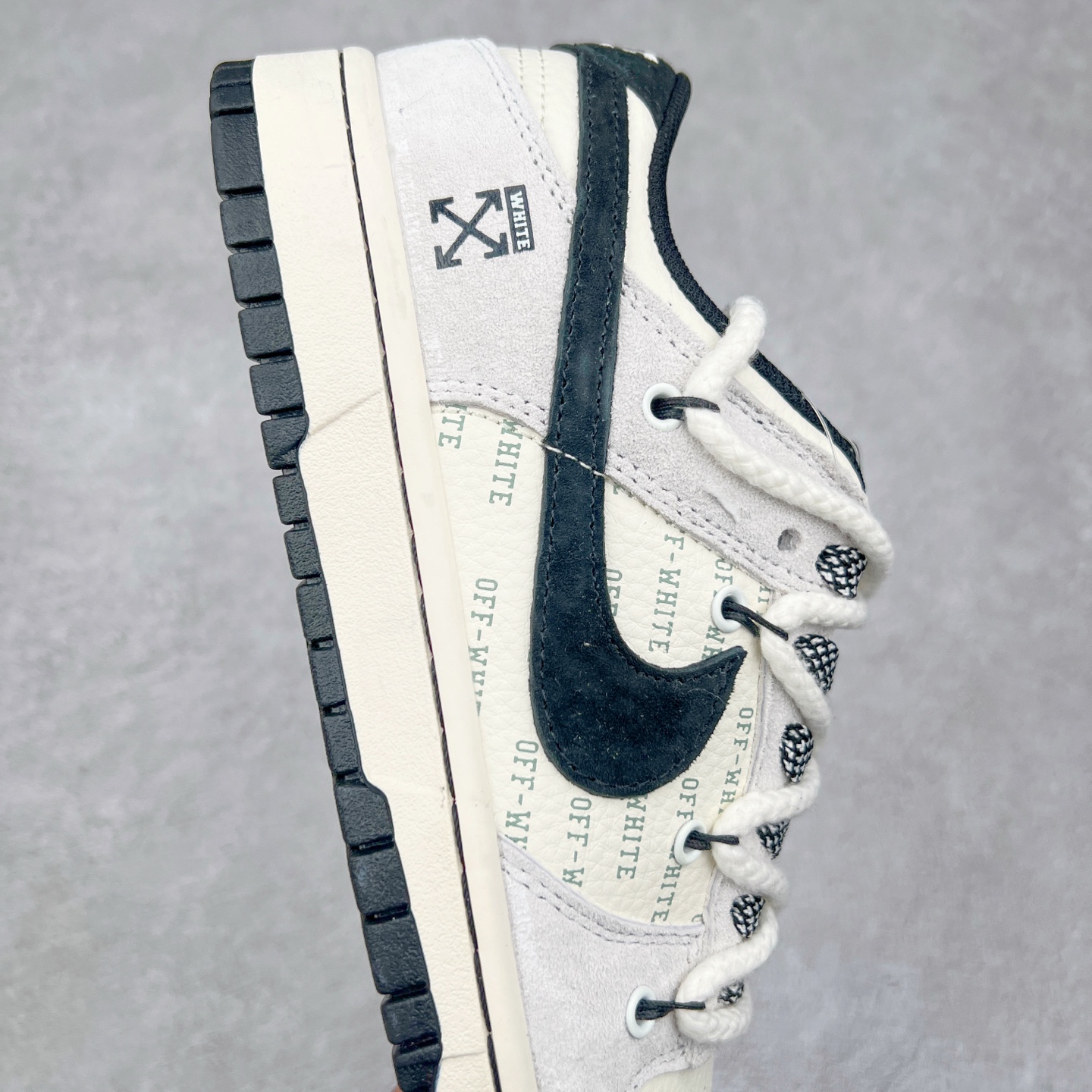 图片[6]-NK Dunk Low 定制配色 YX5066-225 大厂出品 极力推荐 原装头层材料 独家版型蒸餾加工帶來的是更好的视觉和脚感体验大厂纯原品质出货 清洁度 电绣工艺 皮料切割干净无任何毛边 细节完美 实拍调校N版已经零色差零失真 百分百还原实物色彩所见即所得 不存在货不对板色差等低级问题 选购参考实物拍摄 不混卖不参货 只用心做好货严格选品 承诺混一赔十 尺码：36 36.5 37.5 38 38.5 39 40 40.5 41 42 42.5 43 44 44.5 45-选品中心