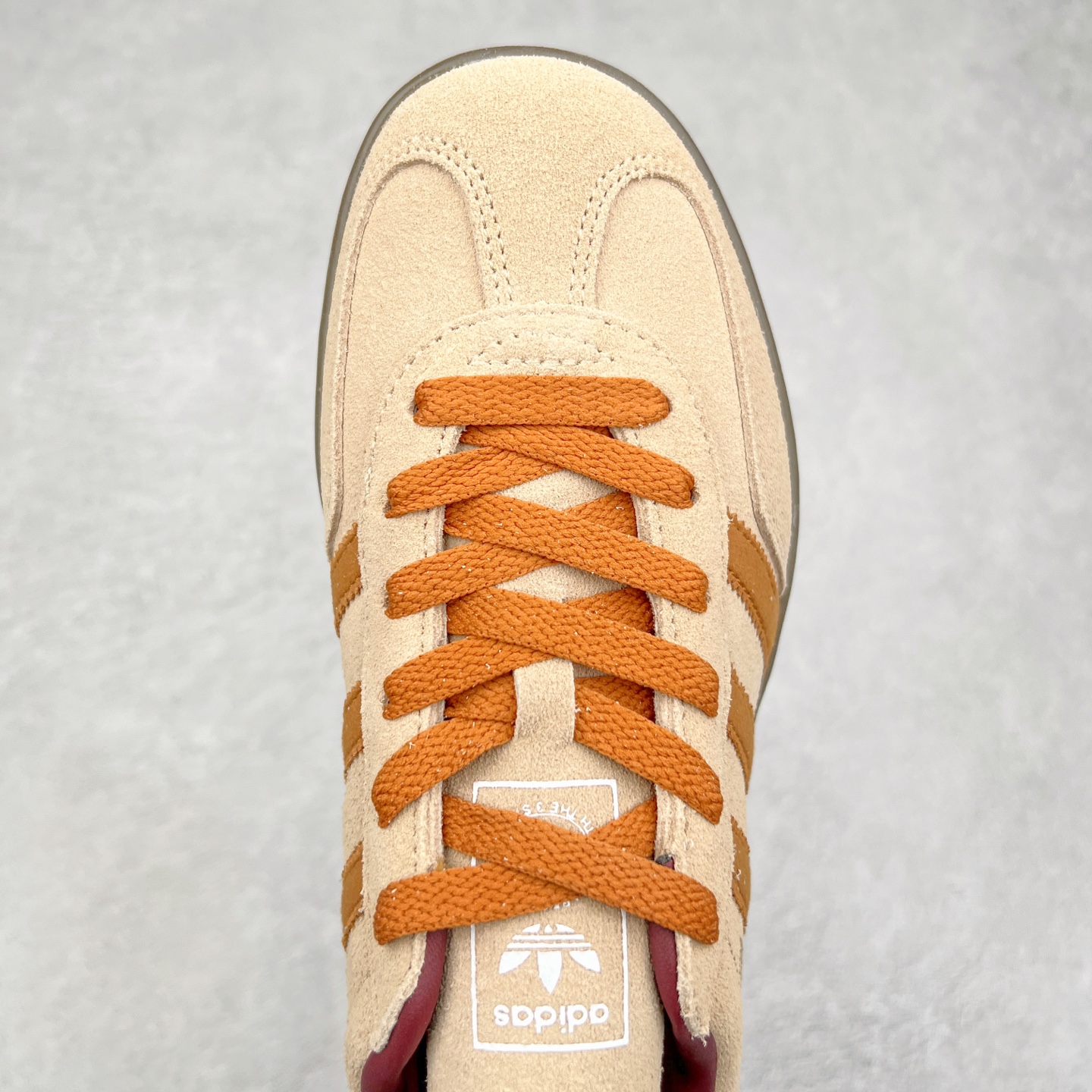 图片[4]-AD Gazelle Indoor Trainers 羚羊内训系列低帮复古百搭休闲运动德训风板鞋 JH5412 90年代经典的复刻版！自60年代以足球训练鞋面世以来,Gazelle就以其经典设计席卷全球。1991年版本的复刻,再造经典Gazelle。采用皮革打造,搭配浊色细节,让这款经典更加简约。尺码：36 36⅔ 37⅓ 38 38⅔ 39⅓ 40 40⅔ 41⅓ 42 42⅔ 43⅓ 44⅓ 44⅔ 45-选品中心