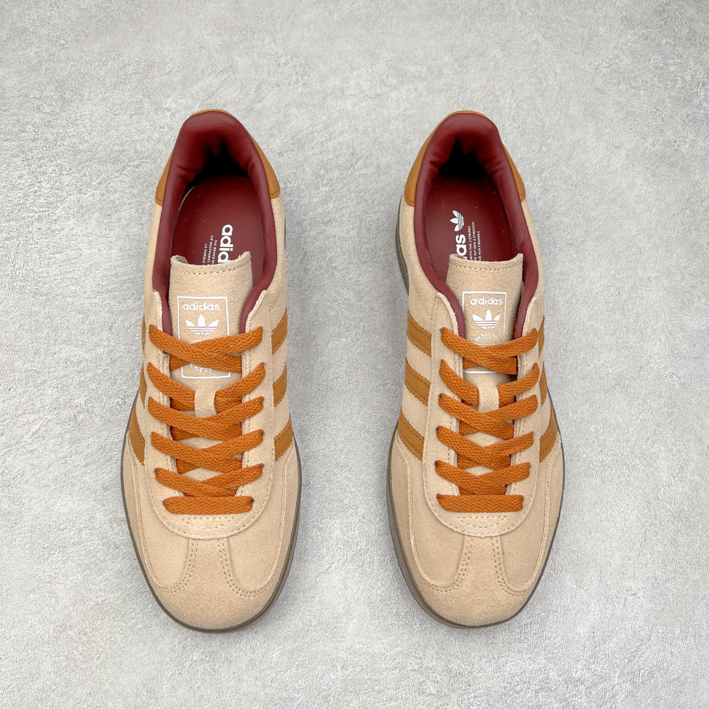 图片[2]-AD Gazelle Indoor Trainers 羚羊内训系列低帮复古百搭休闲运动德训风板鞋 JH5412 90年代经典的复刻版！自60年代以足球训练鞋面世以来,Gazelle就以其经典设计席卷全球。1991年版本的复刻,再造经典Gazelle。采用皮革打造,搭配浊色细节,让这款经典更加简约。尺码：36 36⅔ 37⅓ 38 38⅔ 39⅓ 40 40⅔ 41⅓ 42 42⅔ 43⅓ 44⅓ 44⅔ 45-选品中心