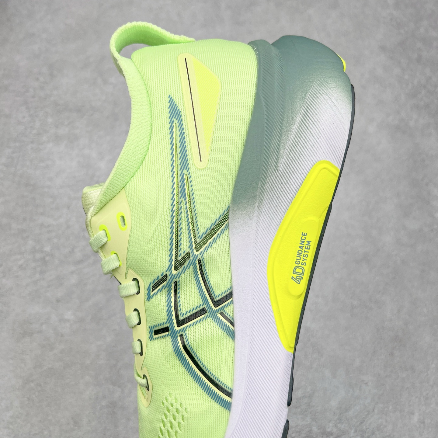 图片[7]-Asics Gel-Kayano 31 亚瑟士卡亚诺31代低帮专业有氧超轻量休闲运动全能慢跑鞋全球知名运动品牌ASICS正式推出新款GEL-KAYANO 31跑鞋，旨在通过全新稳定结构以提升产品可适性，满足跑者的足部稳定需求，让每一位跑者从起跑到结束都能够感受到焕然一新的稳定性与舒适性，从而帮助更多人找到身心平衡，获得自在舒适的健康生活方式。秉持着ASICS亚瑟士的设计哲学，全新一代GEL-KAYANO 31应运而生。为进一步升级产品的稳定性，GEL-KAYANO 31采用了全新4D引导系统，通过内侧稳定装置提升可适性，满足足部稳定需求，帮助足弓迅速返回到平衡位置。作为基于生物力学研究打造的全新稳定结构，4D引导系统不仅提升了跑鞋对双脚的支撑性，它还将人体不同的运动状态纳入设计考量，帮助跑者在多种跑动强度下获得充足的稳定性和理想的舒适度。尺码：36 37 37.5 38 39.5 40 40.5 41.5 42 42.5 43.5 44 44.5 45-选品中心