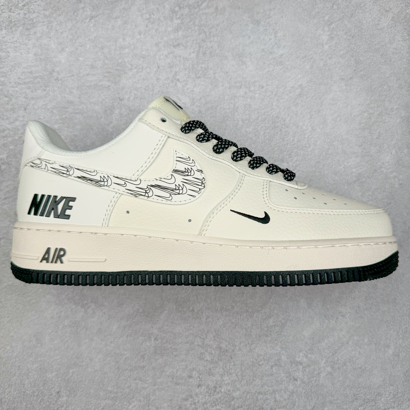 NK Air Force 1´07 Low 空军一号低帮百搭休闲运动板鞋 HH7518-046 柔软、弹性十足的缓震性能和出色的中底设计 横跨复古与现代的外型结合 造就出风靡全球 三十多年的Force 1 直到今天还深受青睐 实拍调校N版已经零色差零失真 百分百还原实物色彩所见即所得 不存在货不对板色差等低级问题 选购参考实物拍摄 不混卖不参货 只用心做好货严格选品 承诺混一赔十 尺码：36 36.5 37.5 38 38.5 39 40 40.5 41 42 42.5 43 44 44.5 45-选品中心