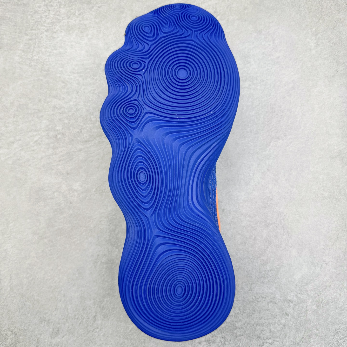 图片[9]-＃K版纯原 NK Hyperdunk HD2017 Low EP 实战篮球鞋 蓝橙 897637-401 实战神鞋 绝迹单品 圈内高端零售大神实体冲Z唯一指定的渠道版本 目前可过各类鉴定或无法鉴定 能操作的私聊 非PT本地产物 品控细节要求做到极致完美 材料细节质感百分百区别市面任意代号纯原版本 不惧任何对比 市场独一档的产物 实体冲Z标准严格把控 每一处细节分毫不差 原汁原味公司货的味道 尺码：39 40 40.5 41 42 42.5 43 44 44.5 45 46 47.5\\r-选品中心