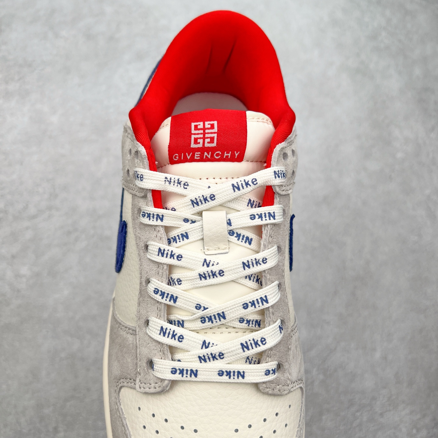 图片[5]-NK Dunk Low 定制配色 CF3688-033 大厂出品 极力推荐 原装头层材料 独家版型蒸餾加工帶來的是更好的视觉和脚感体验大厂纯原品质出货 清洁度 电绣工艺 皮料切割干净无任何毛边 细节完美 实拍调校N版已经零色差零失真 百分百还原实物色彩所见即所得 不存在货不对板色差等低级问题 选购参考实物拍摄 不混卖不参货 只用心做好货严格选品 承诺混一赔十 尺码：36 36.5 37.5 38 38.5 39 40 40.5 41 42 42.5 43 44 44.5 45-选品中心