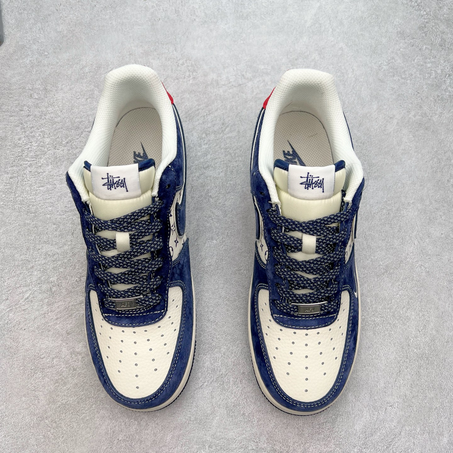 图片[2]-NK Air Force 1´07 Low 空军一号低帮百搭休闲运动板鞋 XZ6188-350 柔软、弹性十足的缓震性能和出色的中底设计 横跨复古与现代的外型结合 造就出风靡全球 三十多年的Force 1 直到今天还深受青睐 实拍调校N版已经零色差零失真 百分百还原实物色彩所见即所得 不存在货不对板色差等低级问题 选购参考实物拍摄 不混卖不参货 只用心做好货严格选品 承诺混一赔十 尺码：36 36.5 37.5 38 38.5 39 40 40.5 41 42 42.5 43 44 44.5 45-选品中心