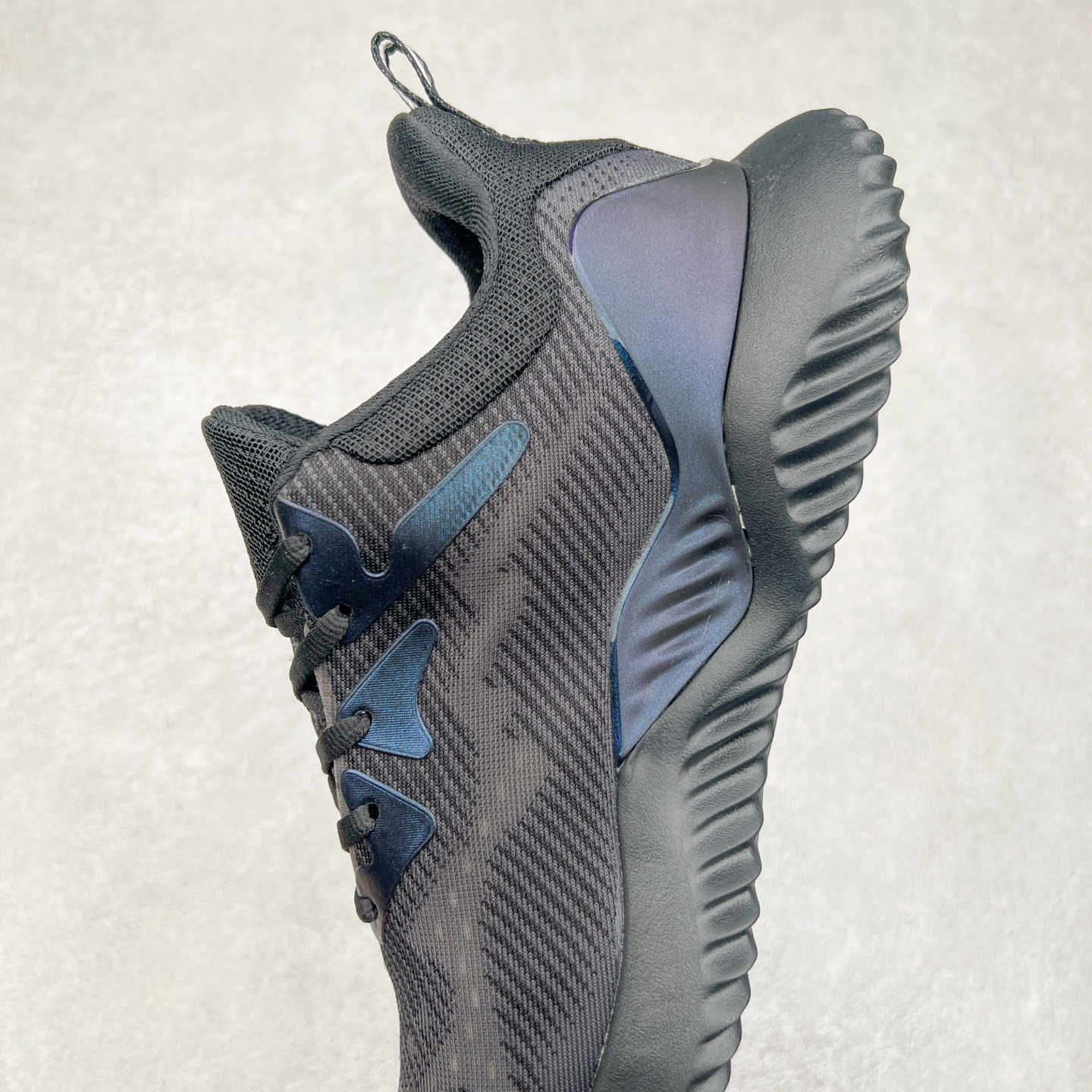 图片[7]-AD AlphaBounce HPC AMS 3M反光 阿尔法三代Bouncetm中底与Forged Mesh 热融合多层绒布的结合 外加马牌大底 原盒市售最高版本 附带官方防水袋 尺码：36 36.5 37.5 38 38.5 39 40 40.5 41 42 42.5 43 44 45-选品中心