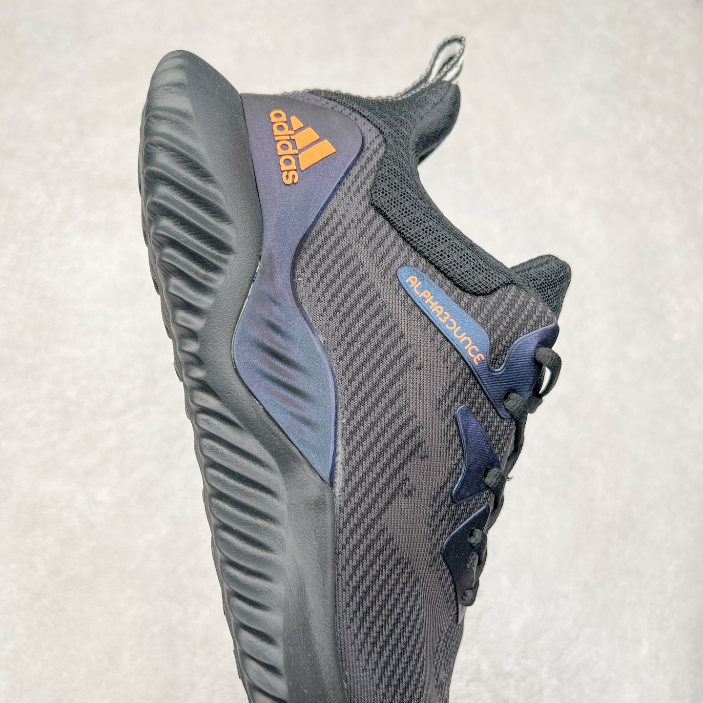 图片[6]-AD AlphaBounce HPC AMS 3M反光 阿尔法三代Bouncetm中底与Forged Mesh 热融合多层绒布的结合 外加马牌大底 原盒市售最高版本 附带官方防水袋 尺码：36 36.5 37.5 38 38.5 39 40 40.5 41 42 42.5 43 44 45-选品中心