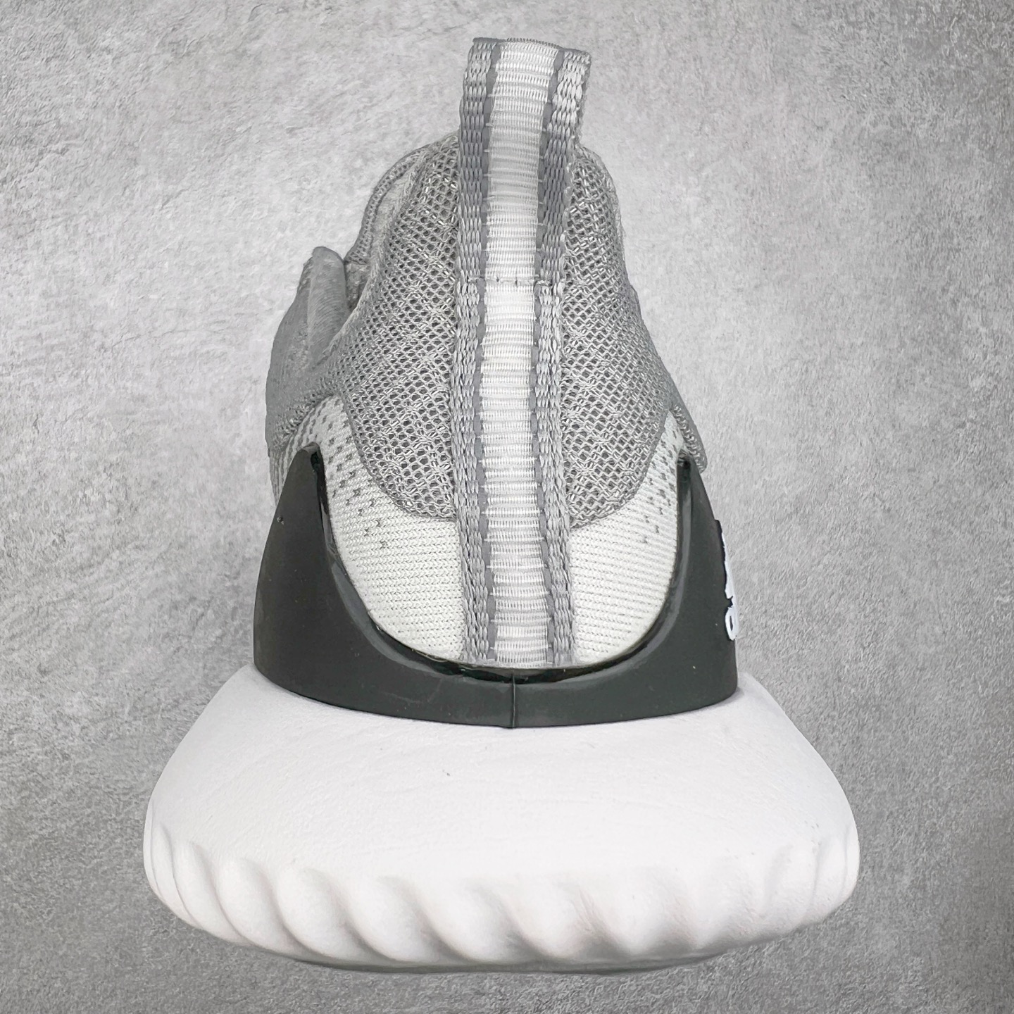 图片[8]-AD AlphaBounce HPC AMS 3M反光 阿尔法三代Bouncetm中底与Forged Mesh 热融合多层绒布的结合 外加马牌大底 原盒市售最高版本 附带官方防水袋 尺码：36 36.5 37.5 38 38.5 39 40 40.5 41 42 42.5 43 44 45-选品中心