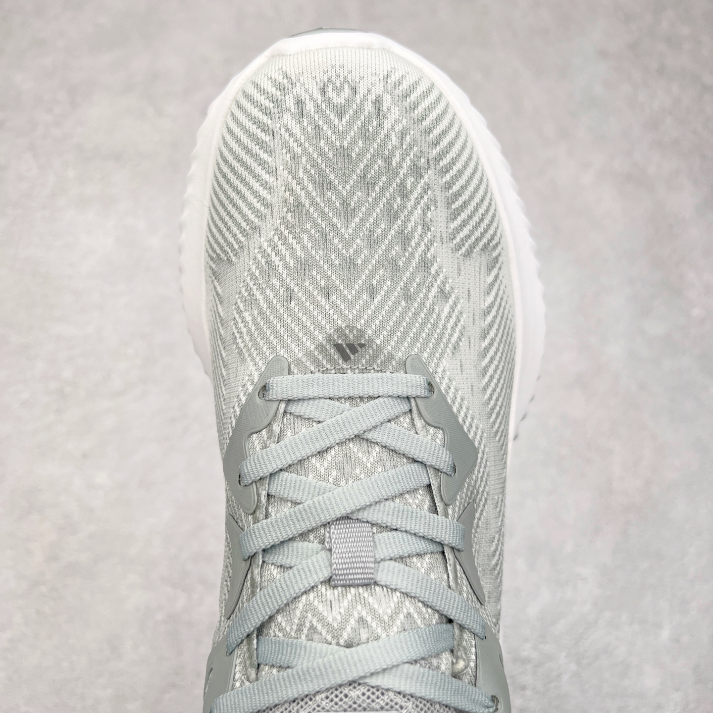 图片[4]-AD AlphaBounce HPC AMS 3M反光 阿尔法三代Bouncetm中底与Forged Mesh 热融合多层绒布的结合 外加马牌大底 原盒市售最高版本 附带官方防水袋 尺码：36 36.5 37.5 38 38.5 39 40 40.5 41 42 42.5 43 44 45-选品中心