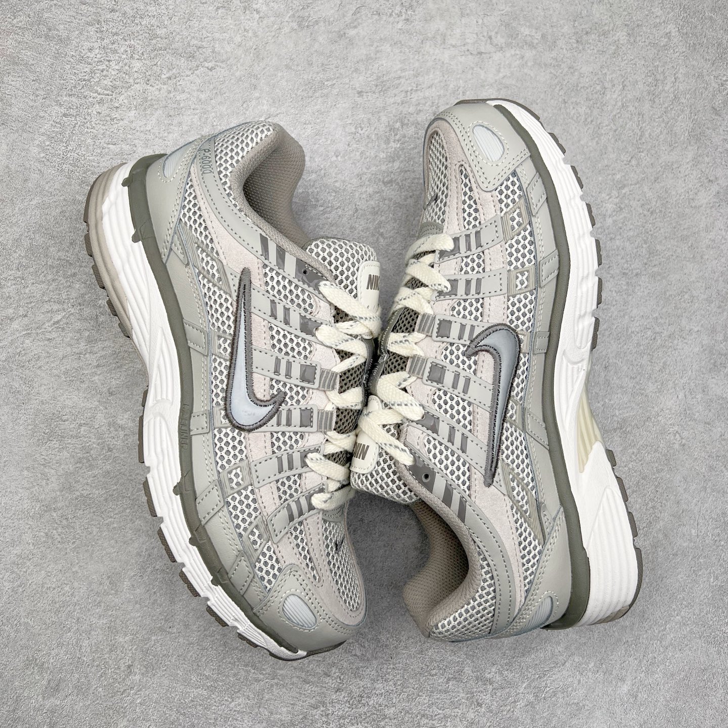 图片[3]-NK P-6000 系列低帮复古老爹风休闲运动舒适慢跑鞋 FN6837-012 购入原鞋原装纸板楦头开发 独家私模四层组合大底 市场唯一正确版本 良心定价 新配色陆续出货 进口三文治网面 融合 Pegasus 过往运动鞋设计 助力 21 世纪早期跑步运动跃升时尚新高度 采用透气网眼布、运动风格线条和耐穿覆面 兼具吸睛外观和舒适感受 中底泡绵以田径赛道为灵感 打造厚实设计 缔造出众缓震性能 尺码：36 36.5 37.5 38 38.5 39 40 40.5 41 42 42.5 43 44 44.5 45-选品中心