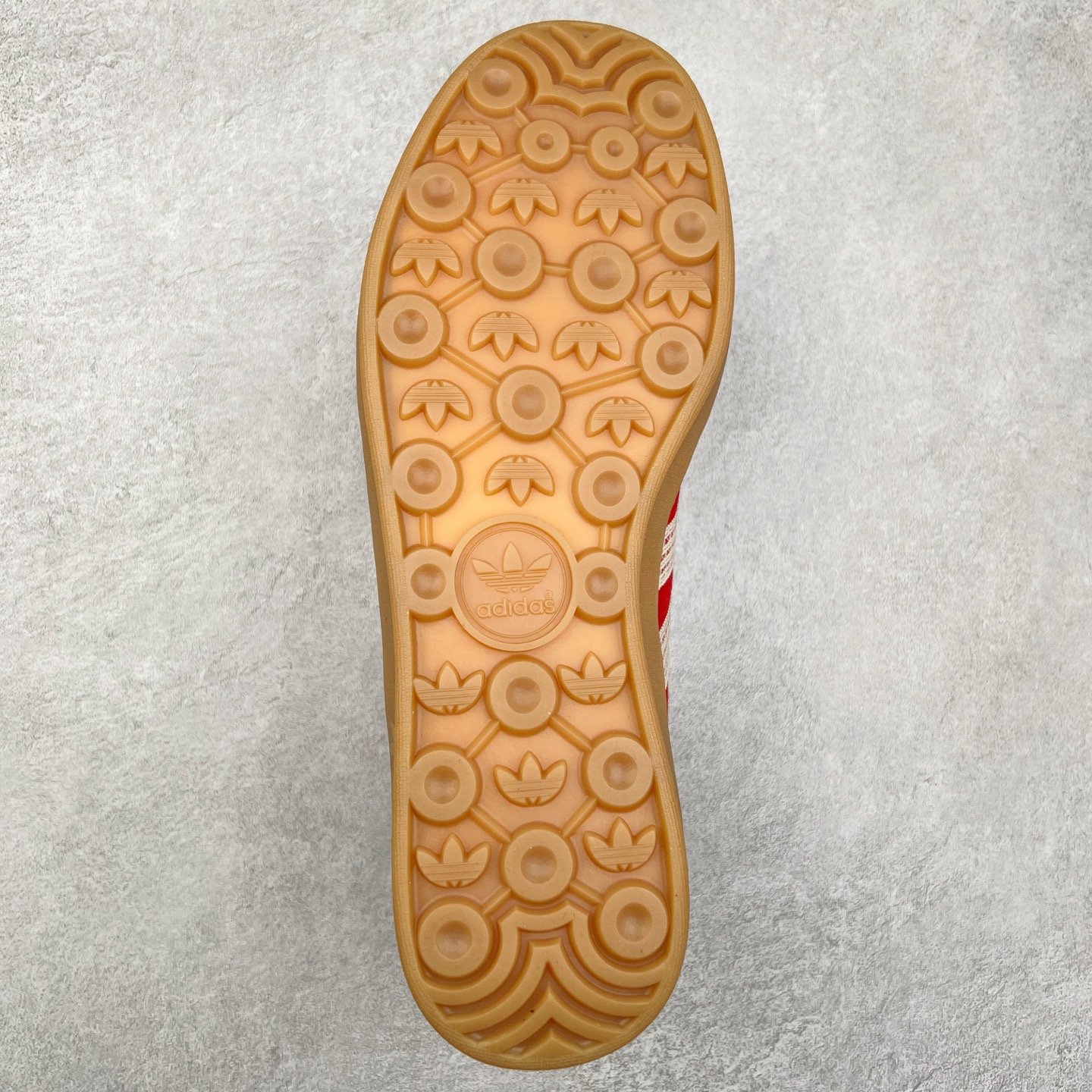 图片[9]-AD Gazelle Indoor Trainers 羚羊内训系列低帮复古百搭休闲运动德训风板鞋 JI2756 90年代经典的复刻版！自60年代以足球训练鞋面世以来,Gazelle就以其经典设计席卷全球。1991年版本的复刻,再造经典Gazelle。采用皮革打造,搭配浊色细节,让这款经典更加简约。尺码：36 36⅔ 37⅓ 38 38⅔ 39⅓ 40 40⅔ 41⅓ 42 42⅔ 43⅓ 44⅓ 44⅔ 45-选品中心