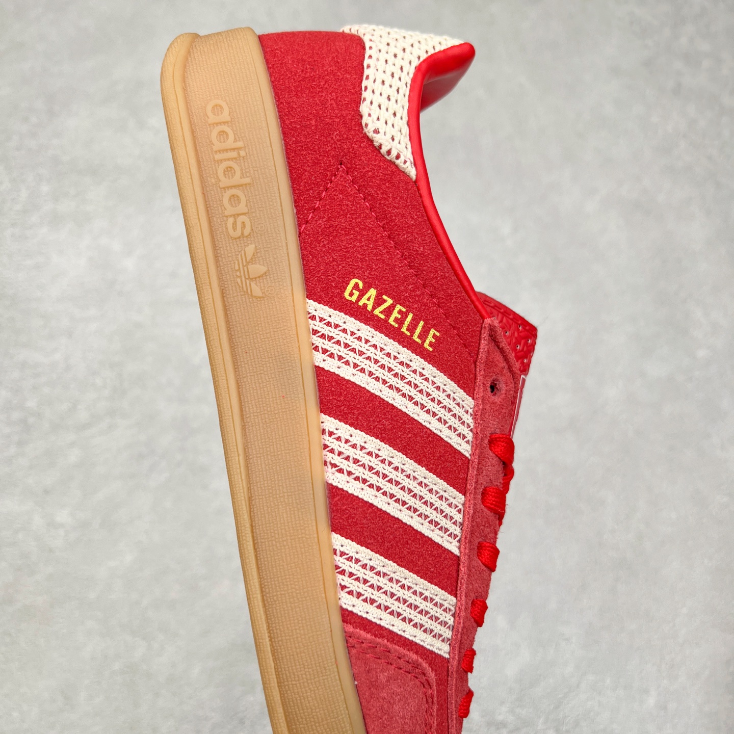 图片[6]-AD Gazelle Indoor Trainers 羚羊内训系列低帮复古百搭休闲运动德训风板鞋 JI2756 90年代经典的复刻版！自60年代以足球训练鞋面世以来,Gazelle就以其经典设计席卷全球。1991年版本的复刻,再造经典Gazelle。采用皮革打造,搭配浊色细节,让这款经典更加简约。尺码：36 36⅔ 37⅓ 38 38⅔ 39⅓ 40 40⅔ 41⅓ 42 42⅔ 43⅓ 44⅓ 44⅔ 45-选品中心