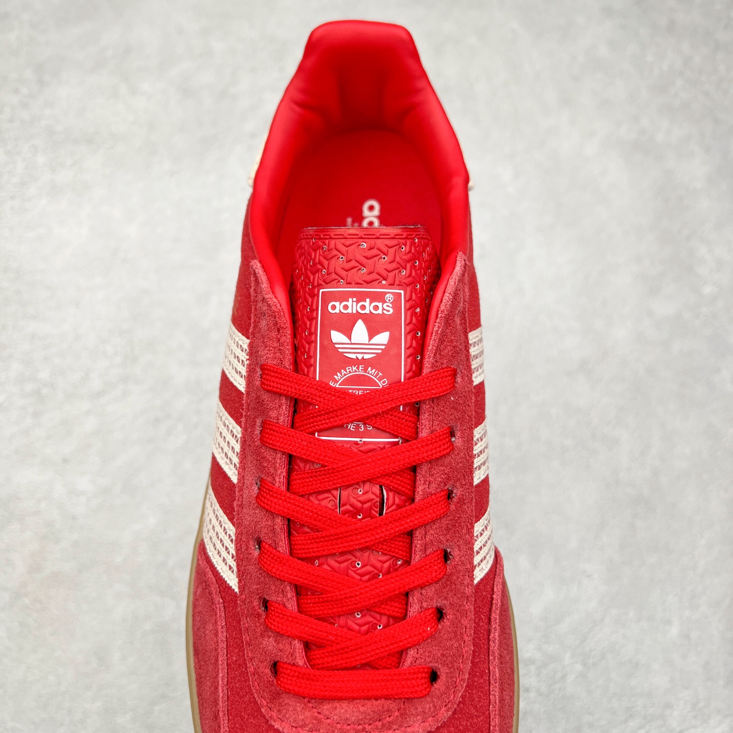 图片[5]-AD Gazelle Indoor Trainers 羚羊内训系列低帮复古百搭休闲运动德训风板鞋 JI2756 90年代经典的复刻版！自60年代以足球训练鞋面世以来,Gazelle就以其经典设计席卷全球。1991年版本的复刻,再造经典Gazelle。采用皮革打造,搭配浊色细节,让这款经典更加简约。尺码：36 36⅔ 37⅓ 38 38⅔ 39⅓ 40 40⅔ 41⅓ 42 42⅔ 43⅓ 44⅓ 44⅔ 45-选品中心