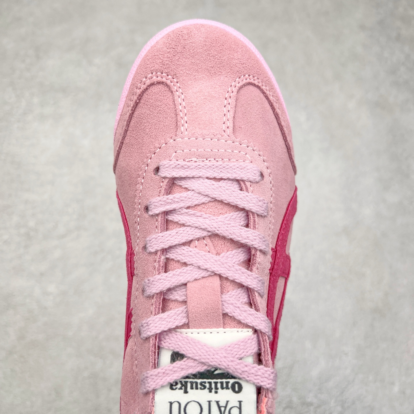 图片[5]-Asics Onitsuka Tiger MEXICO 66 亚瑟士鬼冢虎复古经典板鞋 市场王者选手 海外订单工厂出品 长期生产补货永不断码 超成熟稳定的做工品控 原装全套纸板楦头开发 原汁原味 完美呈现版型 私模正确鞋底咬花纹路 一比一鞋头弧度高度鞋身弧度 绝不口嗨 细节品控鞋型随意秒杀市面 原档咬花纹路私模大底 一个单元有六个三角形 总体形拼接呈现花瓣状 官方四联吊牌 原装Ortholite轻量化鞋垫 原盒原配 质保卡 说明书 钢印防尘纸 纸板中底带钢印 乳胶组合鞋垫 支持全方位的对比专柜 产品从款式颜色造型上体现出追求舒适和细节的完美 鞋类更是推崇手工制作的严谨与完美 融舒适性与可穿性的设计风格 注重细节的完美和别致魅力 既保持稳重 又不失轻松的时尚感 尺码：36 37 37.5 38 39 39.5 40 40.5 41.5 42 42.5 43.5 44 45-选品中心