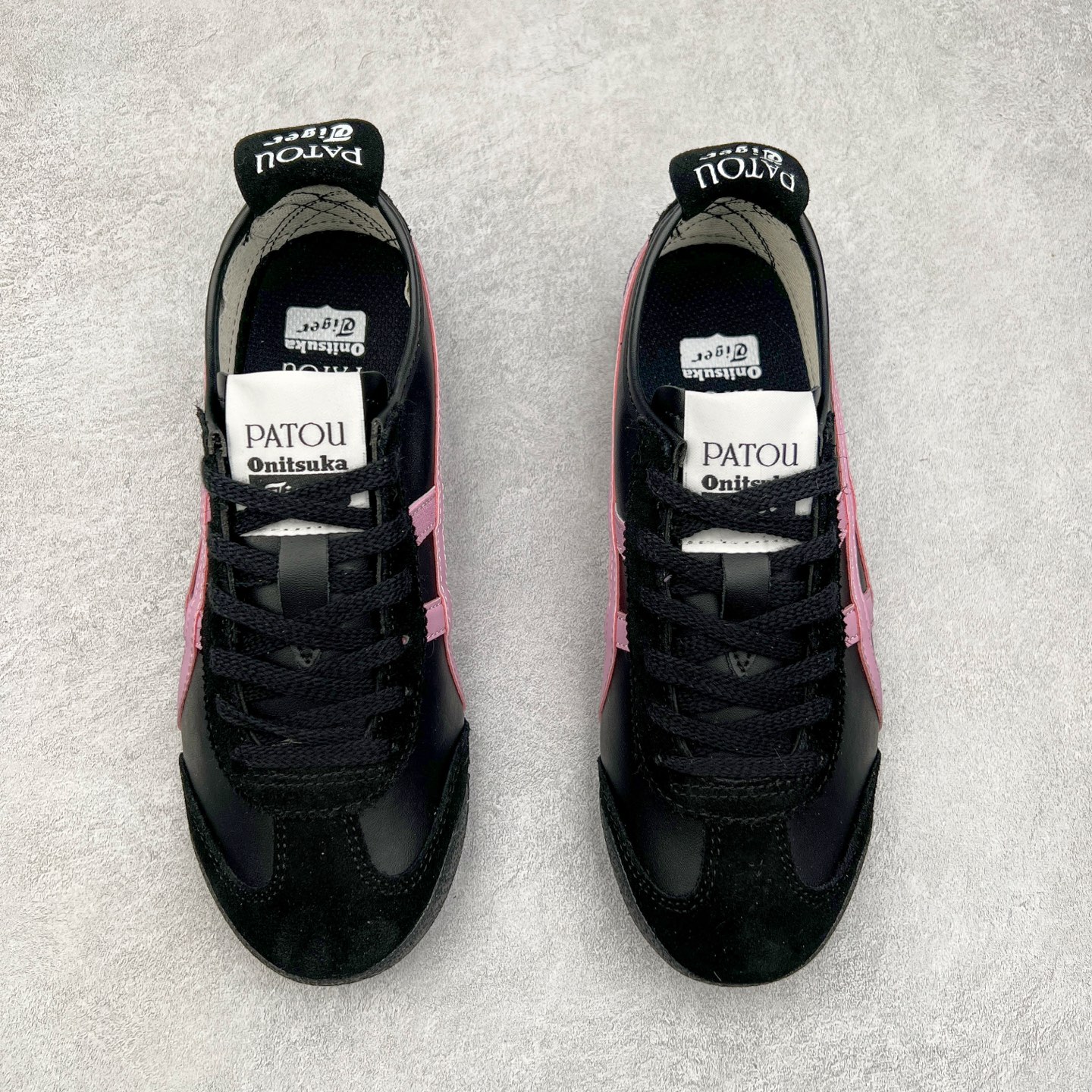 图片[2]-Asics Onitsuka Tiger MEXICO 66 亚瑟士鬼冢虎复古经典板鞋 市场王者选手 海外订单工厂出品 长期生产补货永不断码 超成熟稳定的做工品控 原装全套纸板楦头开发 原汁原味 完美呈现版型 私模正确鞋底咬花纹路 一比一鞋头弧度高度鞋身弧度 绝不口嗨 细节品控鞋型随意秒杀市面 原档咬花纹路私模大底 一个单元有六个三角形 总体形拼接呈现花瓣状 官方四联吊牌 原装Ortholite轻量化鞋垫 原盒原配 质保卡 说明书 钢印防尘纸 纸板中底带钢印 乳胶组合鞋垫 支持全方位的对比专柜 产品从款式颜色造型上体现出追求舒适和细节的完美 鞋类更是推崇手工制作的严谨与完美 融舒适性与可穿性的设计风格 注重细节的完美和别致魅力 既保持稳重 又不失轻松的时尚感 尺码：36 37 37.5 38 39 39.5 40 40.5 41.5 42 42.5 43.5 44 45-选品中心