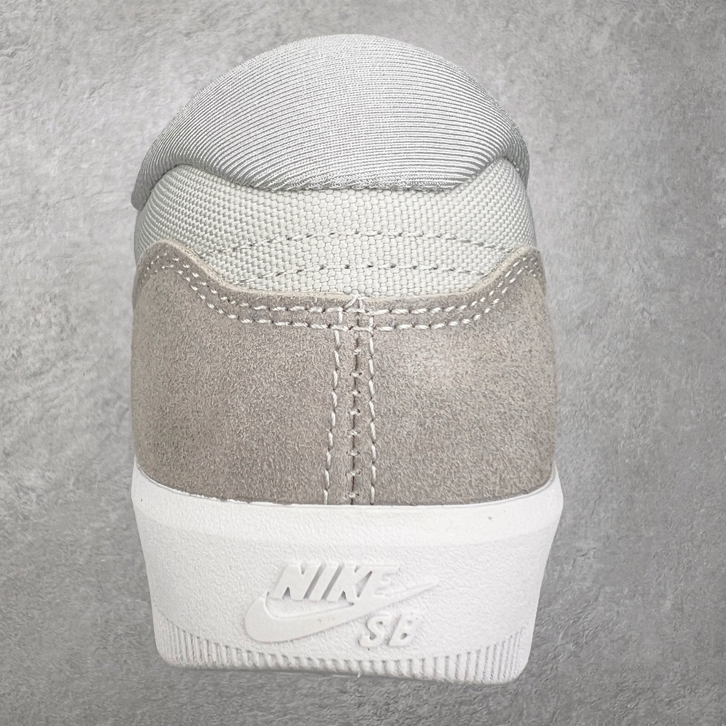 图片[8]-＃福利特价 NK SB Force 58 空军58系列低帮休闲运动滑板板鞋 鞋面由帆布和麂皮拼接 层次感丰富 搭配硫化外底 耐磨耐穿 鞋舌及中底后跟处饰有SB Logo 表明鞋款身份 采用包边设计 经久耐穿 硫化结构则有效提升灵活性 穿上这款全新推出的创意力作 助你耀动街头 尺码：36 36.5 37.5 38 38.5 39 40 40.5 41 42 42.5 43 44 45-选品中心