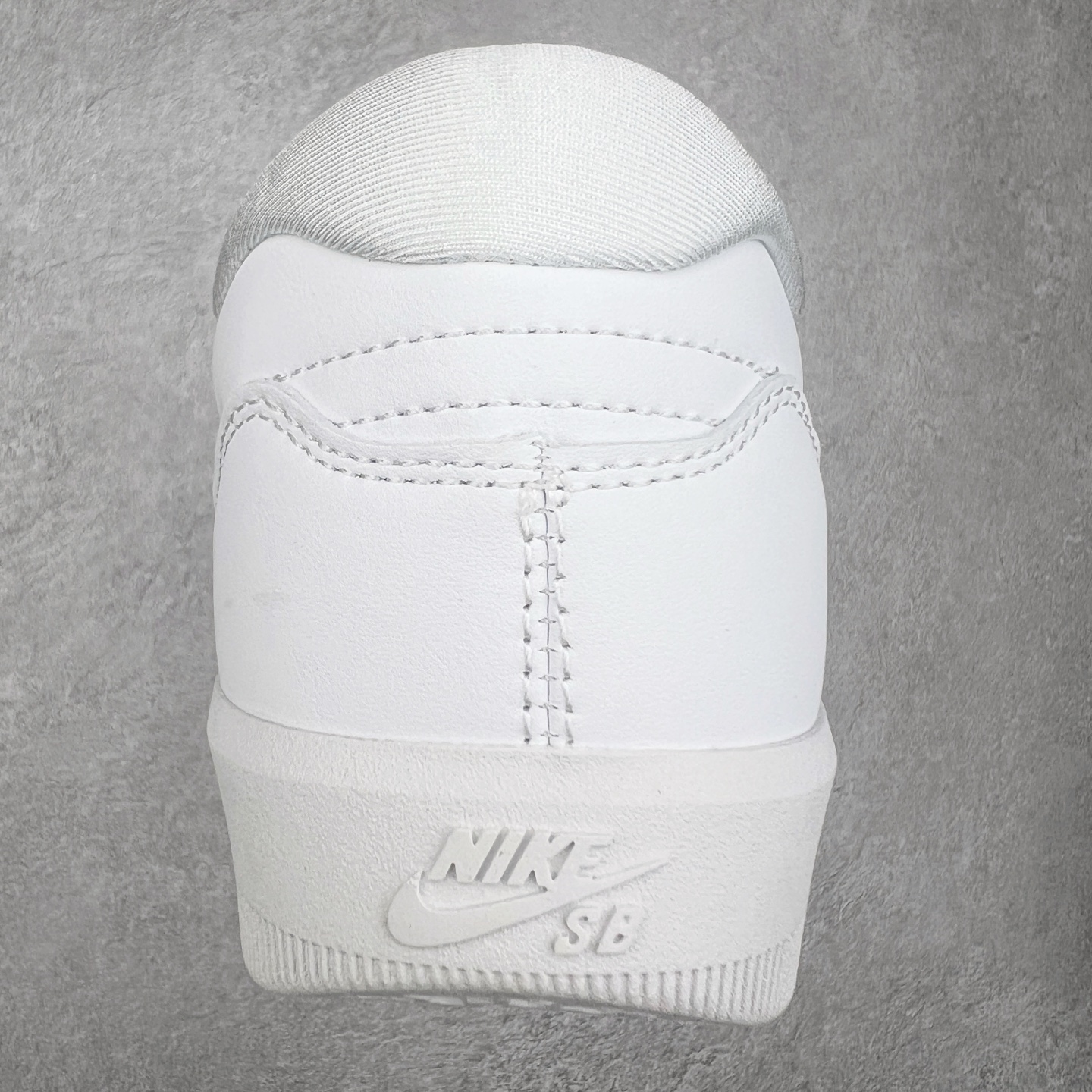 图片[8]-＃福利特价 NK SB Force 58 空军58系列低帮休闲运动滑板板鞋 鞋面由帆布和麂皮拼接 层次感丰富 搭配硫化外底 耐磨耐穿 鞋舌及中底后跟处饰有SB Logo 表明鞋款身份 采用包边设计 经久耐穿 硫化结构则有效提升灵活性 穿上这款全新推出的创意力作 助你耀动街头 尺码：36 36.5 37.5 38 38.5 39 40 40.5 41 42 42.5 43 44 45-选品中心