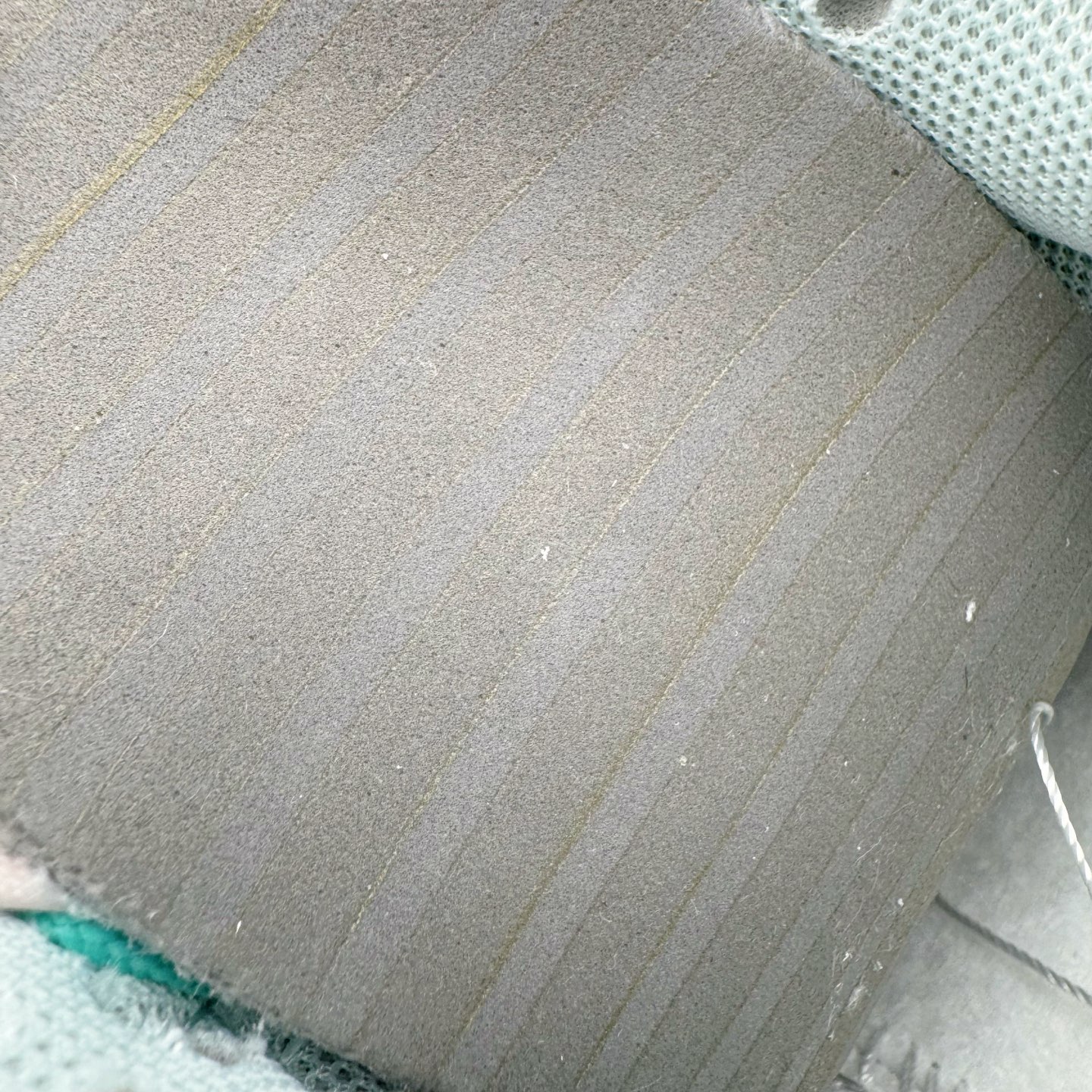 图片[10]-＃YC纯原 NK Dunk Low 遇见神鹿 BW1220-003 定制系列天花板 无原鞋不开发 全系列得物原鞋一比一校对开发 配色持续更新中 终端对接 优势输出 全套原厂楦头原纸板数据档案倾力打造 原汁原味莞产 极致还原 圈内最强针车工艺 高端零售指定版 广东原厂配套原盒原标 鞋盒分三个尺码段 原厂冲刀 超高清洁度 全鞋零毛边皮料切割 采用原厂百宏鞋带以及原厂百宏织唛舌标 内标可供原厂几率过验 进口原装条纹中底布 四线拉帮白色点胶 原厂拉帮手法遵循公司 原厂电绣 极致还原 尺码：36 36.5 37.5 38 38.5 39 40 40.5 41 42 42.5 43 44 44.5 45 46-选品中心