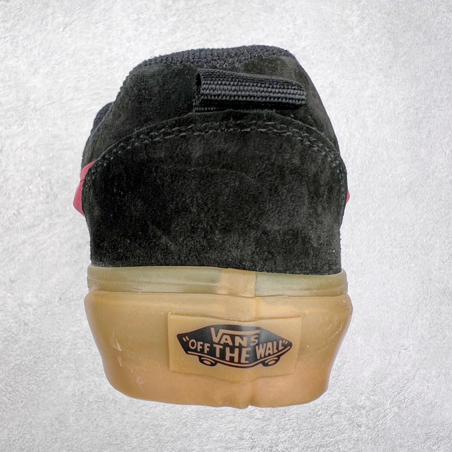 图片[8]-Vans Knu Skool 面包鞋 范斯官方 复古休闲帆布硫化鞋 减龄可爱蜜桃黑火龙果 春日出街必备 尺码：35 36 36.5 37 38 38.5 39 40 40.5 41 42 42.5 43 44 45 工艺：硫化1：1（重量1：1、真标、原钢印、材质标、鞋型标、合格证）-选品中心