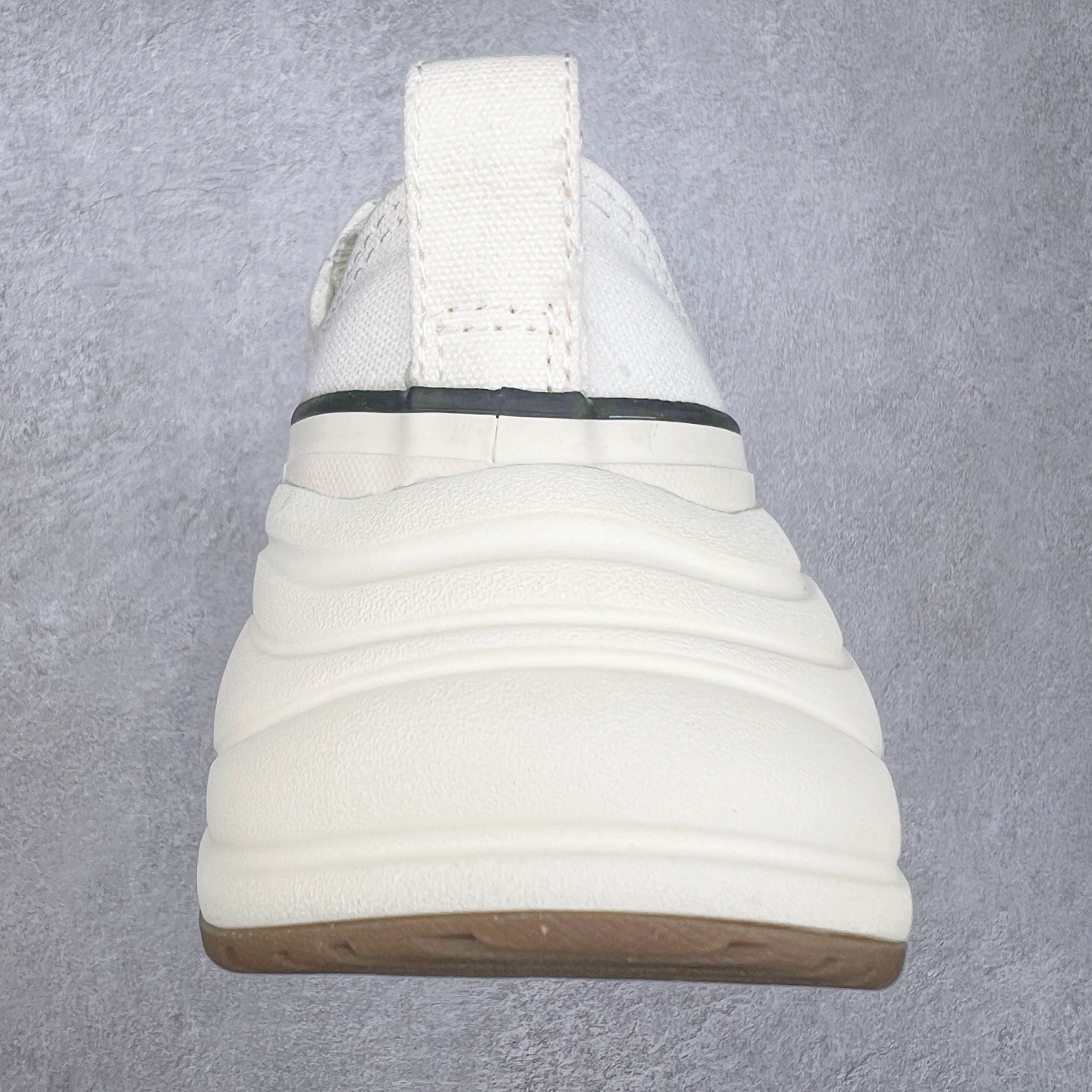 图片[8]-CONVERSE匡威日系SURGETRAINER REACT2.0 复刻大厚底 轻量化升級⁡摆脱重量负担的大厚底完全是夸张复古厚底像是注入跑鞋灵魂，鞋侧的立体All Star标识更是点睛之笔，升級 REACT 2.0 增厚緩震鞋垫- 柔软橡胶鞋底，全新ALL STAR R SARGETRA感觉之前的底更好看诶现在就是普通老爹鞋的厚底造型 尺码：35 36 36.5 37 37.5 38 39 39.5 40 41 41.5 42 42.5 43 44-选品中心