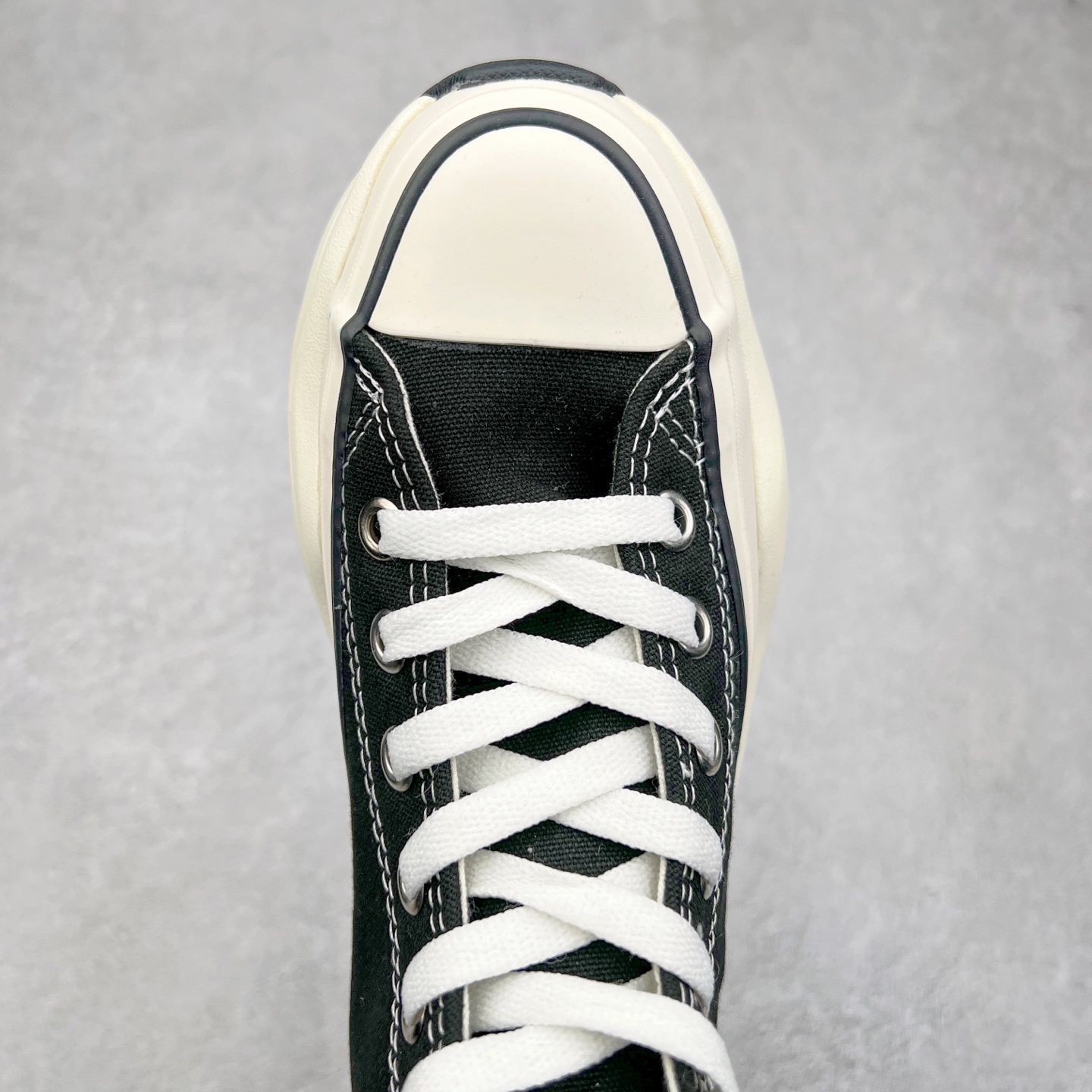 图片[4]-CONVERSE匡威日系SURGETRAINER REACT2.0 复刻大厚底 轻量化升級⁡摆脱重量负担的大厚底完全是夸张复古厚底像是注入跑鞋灵魂，鞋侧的立体All Star标识更是点睛之笔，升級 REACT 2.0 增厚緩震鞋垫- 柔软橡胶鞋底，全新ALL STAR R SARGETRA感觉之前的底更好看诶现在就是普通老爹鞋的厚底造型 尺码：35 36 36.5 37 37.5 38 39 39.5 40 41 41.5 42 42.5 43 44-选品中心