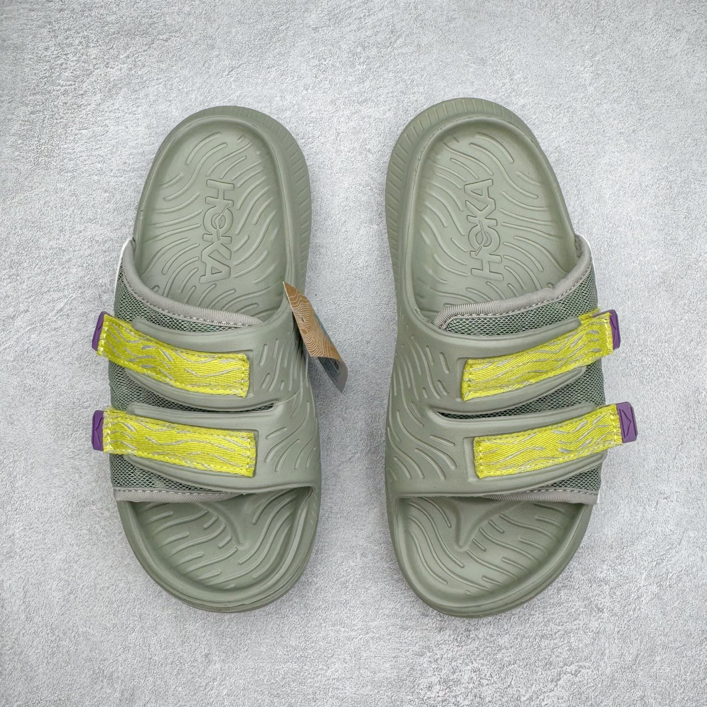 图片[2]-HOKA ONE ONE ORA Luxe 减震轻便舒缓运动 EVA 防滑一字拖鞋 男女同款 实拍调校N版已经零色差零失真 百分百还原实物色彩所见即所得 不存在货不对板色差等低级问题 选购参考实物拍摄 不混卖不参货 只用心做好货严格选品 承诺混一赔十 尺码：36 36.5 37.5 38 38.5 39 40 40.5 41 42 42.5 43 44 44.5 45-选品中心