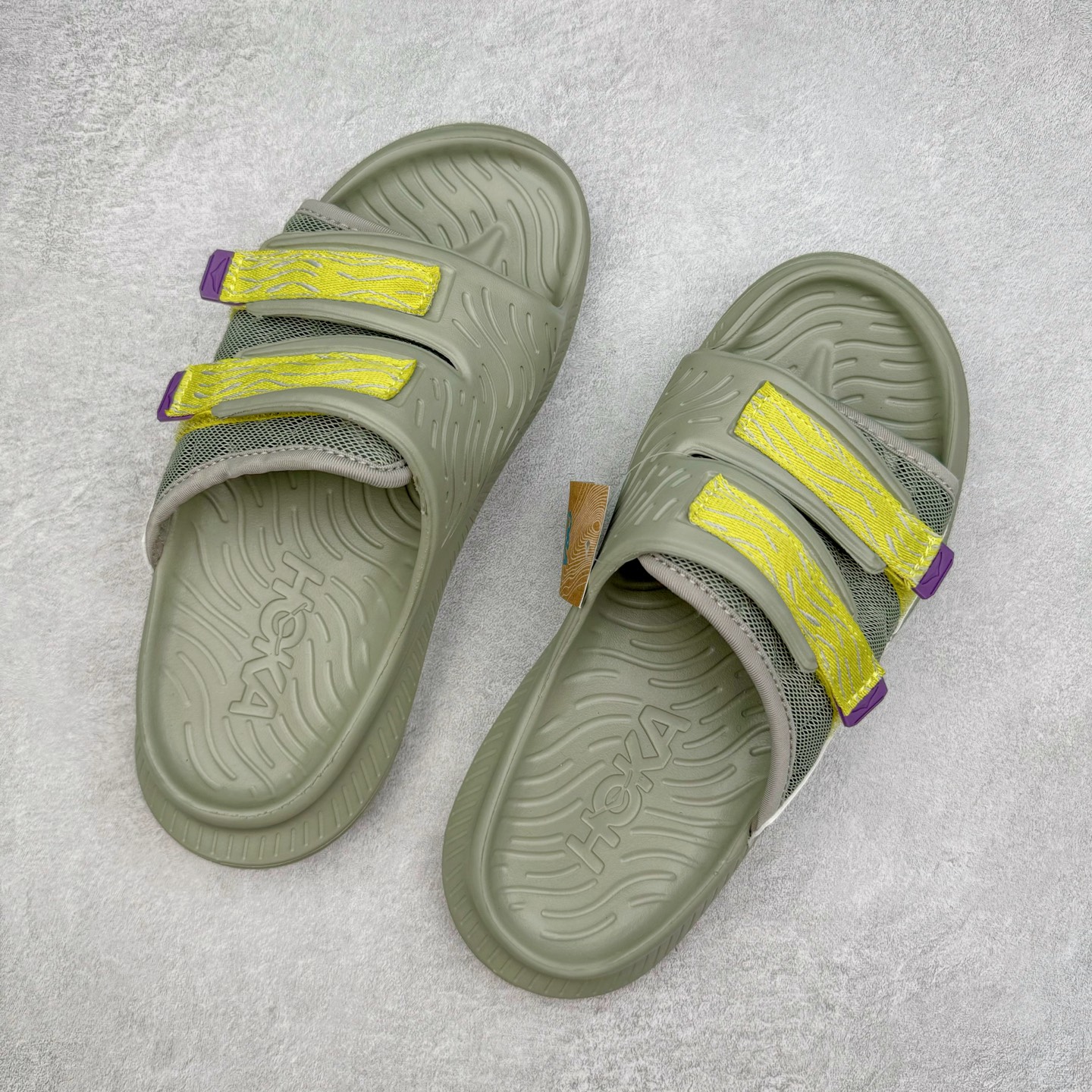 图片[3]-HOKA ONE ONE ORA Luxe 减震轻便舒缓运动 EVA 防滑一字拖鞋 男女同款 实拍调校N版已经零色差零失真 百分百还原实物色彩所见即所得 不存在货不对板色差等低级问题 选购参考实物拍摄 不混卖不参货 只用心做好货严格选品 承诺混一赔十 尺码：36 36.5 37.5 38 38.5 39 40 40.5 41 42 42.5 43 44 44.5 45-选品中心