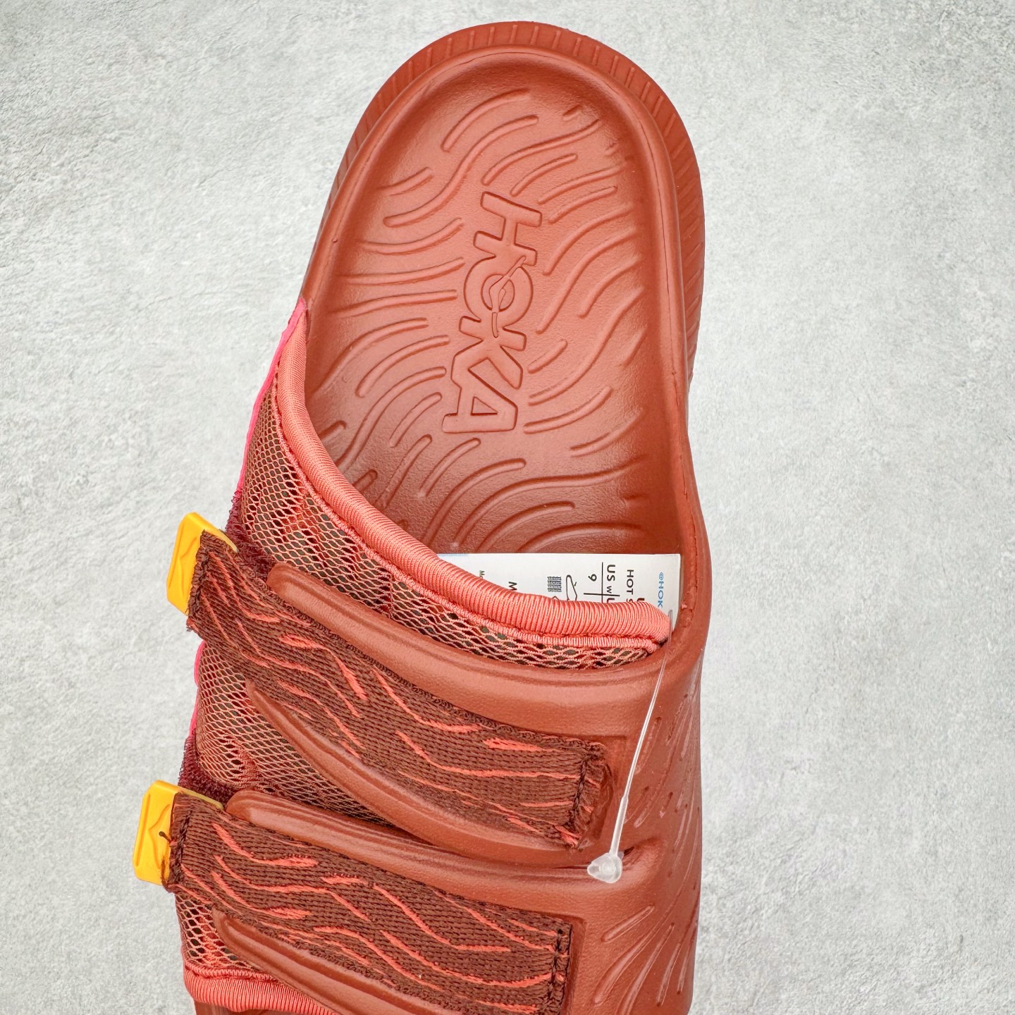 图片[5]-HOKA ONE ONE ORA Luxe 减震轻便舒缓运动 EVA 防滑一字拖鞋 男女同款 实拍调校N版已经零色差零失真 百分百还原实物色彩所见即所得 不存在货不对板色差等低级问题 选购参考实物拍摄 不混卖不参货 只用心做好货严格选品 承诺混一赔十 尺码：36 36.5 37.5 38 38.5 39 40 40.5 41 42 42.5 43 44 44.5 45-选品中心