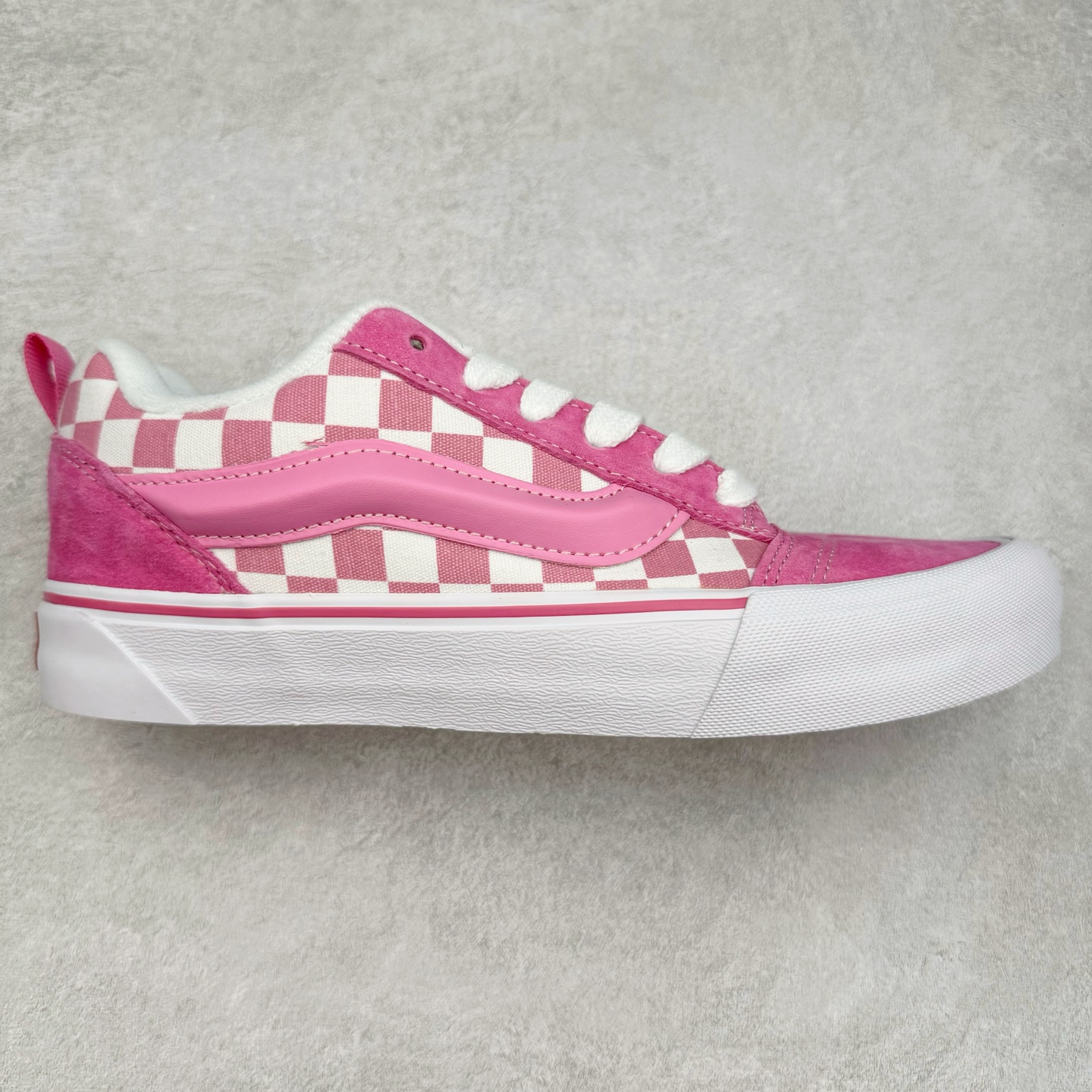 Vans Knu Skool 面包鞋 范斯官方 复古休闲帆布硫化鞋 减龄可爱蜜桃黑火龙果 春日出街必备 尺码:35 36 36.5 37 38 38.5 39 40 40.5 41 42 42.5 43 44 45 工艺:硫化1:1(重量1:1、真标、原钢印、材质标、鞋型标、合格证)-选品中心