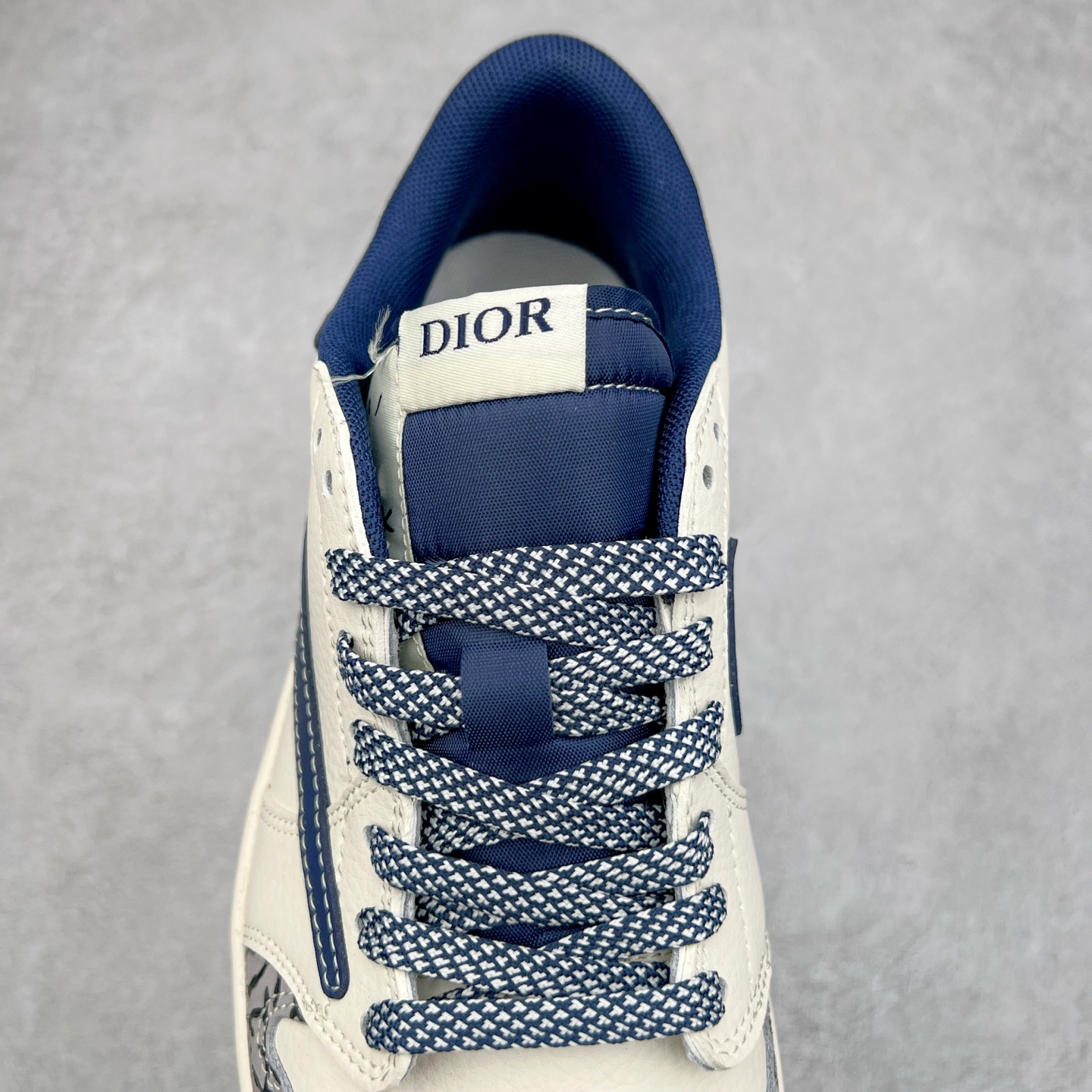 图片[5]-TS x Air Jordan AJ1 Low 倒钩低帮联名定制配色 CF3688-029 原厂内置气垫魔块 A模大底 头层小牛皮 鞋舌AJ原厂专用牛津布+AJ专用反口珍珠布+原厂无杂质高弹内里海棉+特殊封边弹力鞋带 实拍调校N版已经零色差零失真 百分百还原实物色彩所见即所得 不存在货不对板色差等低级问题 选购参考实物拍摄 不混卖不参货 只用心做好货严格选品 承诺混一赔十 尺码：36 36.5 37.5 38 38.5 39 40 40.5 41 42 42.5 43 44 44.5 45-选品中心