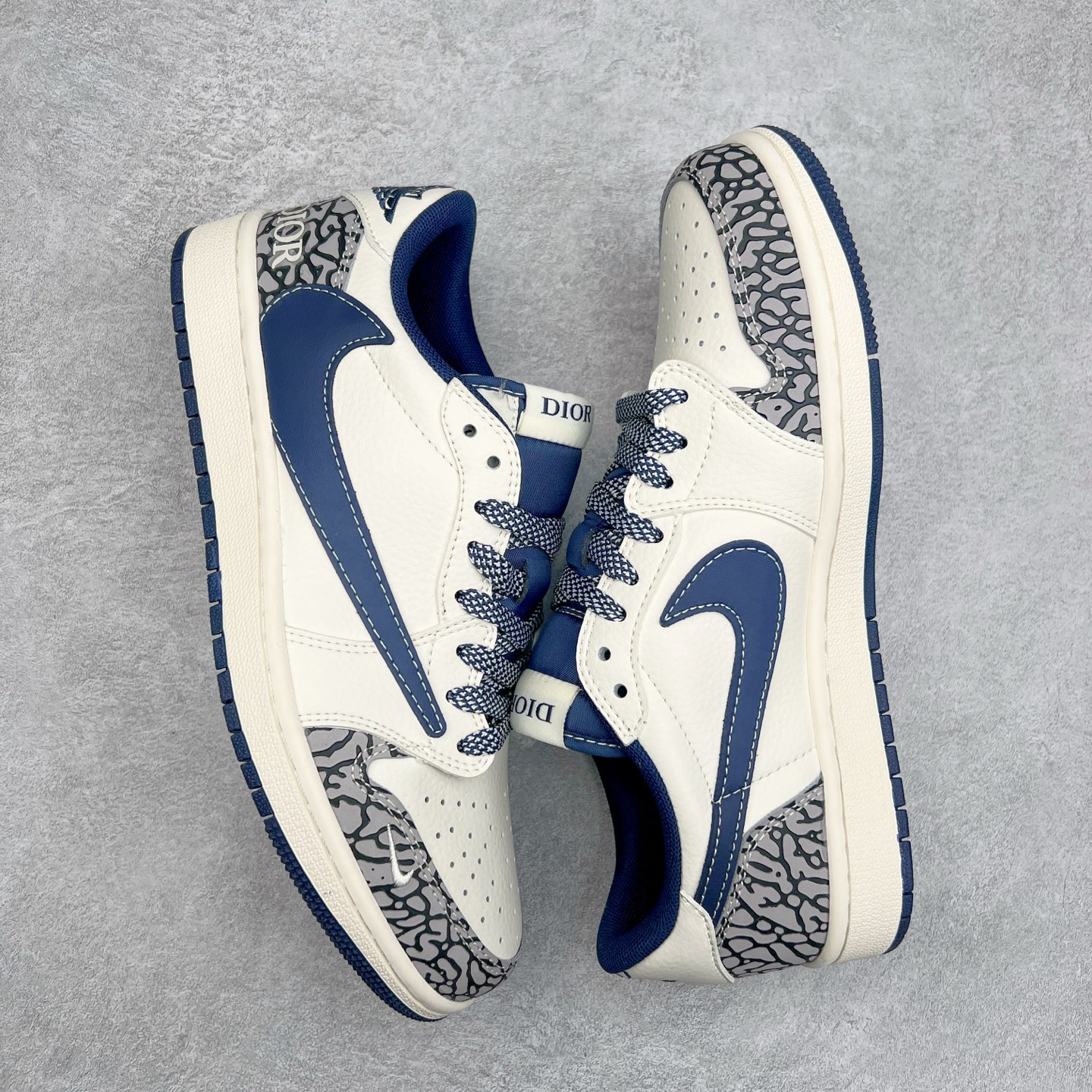 图片[3]-TS x Air Jordan AJ1 Low 倒钩低帮联名定制配色 CF3688-029 原厂内置气垫魔块 A模大底 头层小牛皮 鞋舌AJ原厂专用牛津布+AJ专用反口珍珠布+原厂无杂质高弹内里海棉+特殊封边弹力鞋带 实拍调校N版已经零色差零失真 百分百还原实物色彩所见即所得 不存在货不对板色差等低级问题 选购参考实物拍摄 不混卖不参货 只用心做好货严格选品 承诺混一赔十 尺码：36 36.5 37.5 38 38.5 39 40 40.5 41 42 42.5 43 44 44.5 45-选品中心
