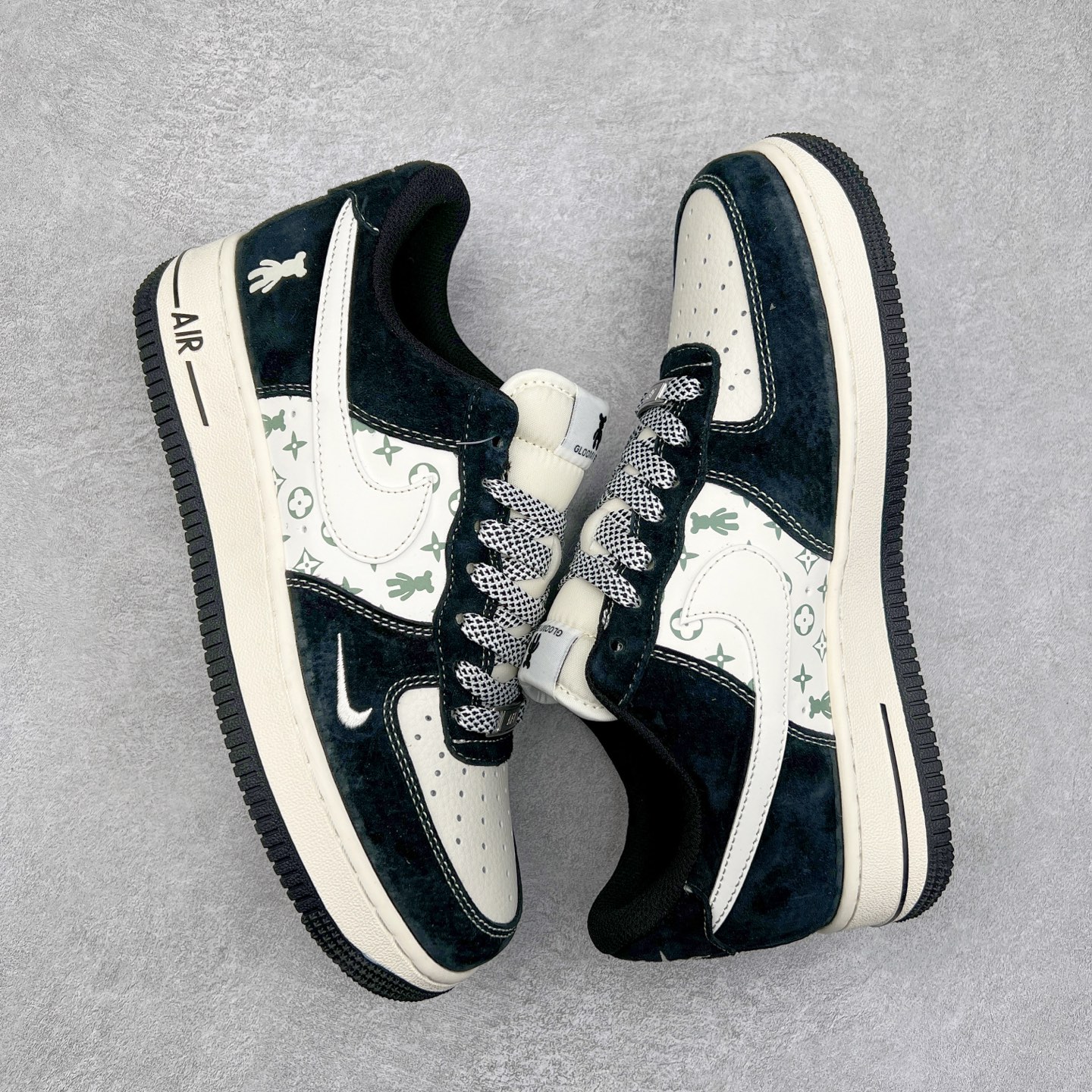 图片[3]-NK Air Force 1´07 Low 空军一号低帮百搭休闲运动板鞋 SJ9188-003 柔软、弹性十足的缓震性能和出色的中底设计 横跨复古与现代的外型结合 造就出风靡全球 三十多年的Force 1 直到今天还深受青睐 实拍调校N版已经零色差零失真 百分百还原实物色彩所见即所得 不存在货不对板色差等低级问题 选购参考实物拍摄 不混卖不参货 只用心做好货严格选品 承诺混一赔十 尺码：36 36.5 37.5 38 38.5 39 40 40.5 41 42 42.5 43 44 44.5 45-选品中心