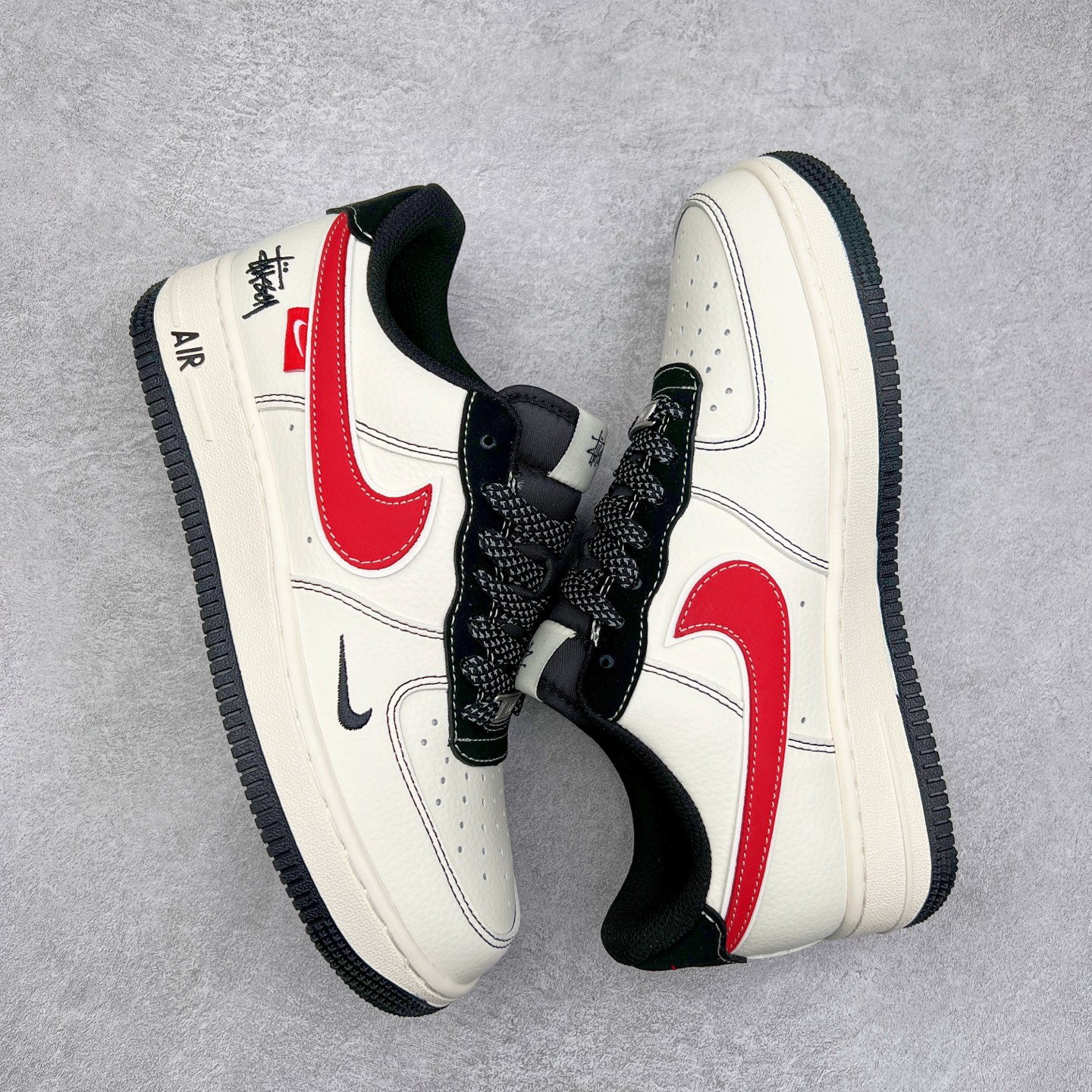 图片[3]-NK Air Force 1´07 Low 空军一号低帮百搭休闲运动板鞋 XS1958-518 柔软、弹性十足的缓震性能和出色的中底设计 横跨复古与现代的外型结合 造就出风靡全球 三十多年的Force 1 直到今天还深受青睐 实拍调校N版已经零色差零失真 百分百还原实物色彩所见即所得 不存在货不对板色差等低级问题 选购参考实物拍摄 不混卖不参货 只用心做好货严格选品 承诺混一赔十 尺码：36 36.5 37.5 38 38.5 39 40 40.5 41 42 42.5 43 44 44.5 45-选品中心