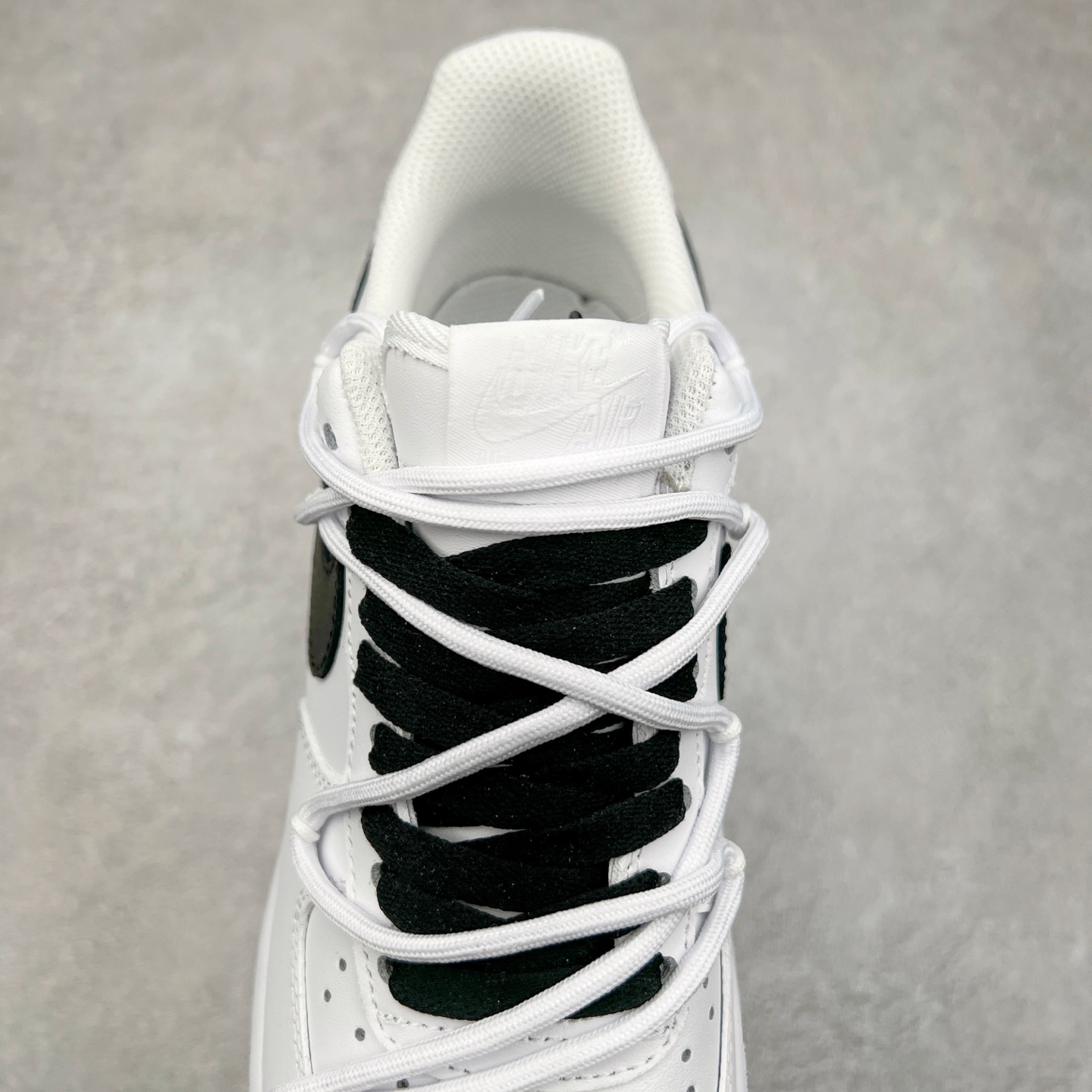 图片[5]-NK Air Force 1´07 Low 空军一号低帮百搭休闲运动板鞋 CK0316-060 柔软、弹性十足的缓震性能和出色的中底设计 横跨复古与现代的外型结合 造就出风靡全球 三十多年的Force 1 直到今天还深受青睐 实拍调校N版已经零色差零失真 百分百还原实物色彩所见即所得 不存在货不对板色差等低级问题 选购参考实物拍摄 不混卖不参货 只用心做好货严格选品 承诺混一赔十 尺码：36 36.5 37.5 38 38.5 39 40 40.5 41 42 42.5 43 44 44.5 45-选品中心