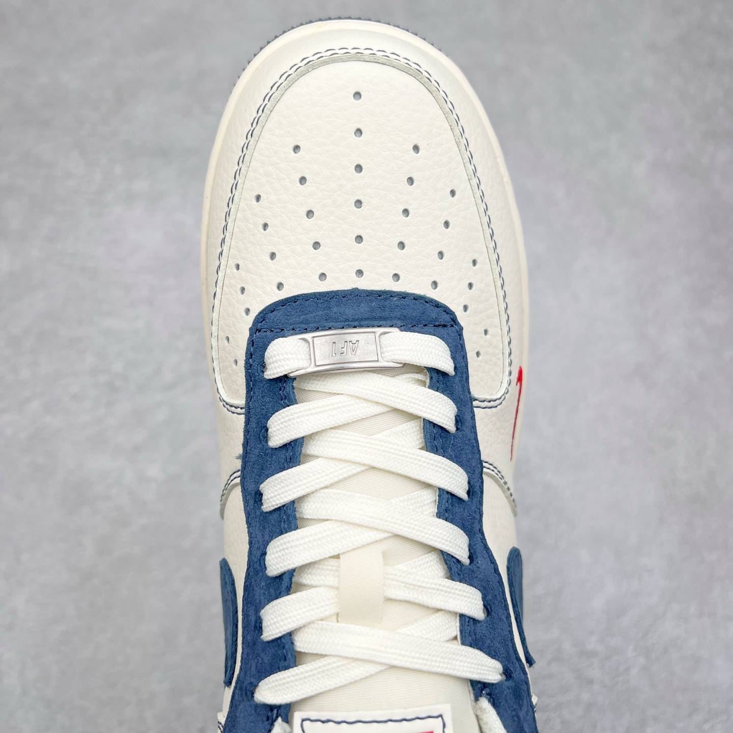 图片[4]-NK Air Force 1´07 Low 空军一号低帮百搭休闲运动板鞋 XZ3328-669 柔软、弹性十足的缓震性能和出色的中底设计 横跨复古与现代的外型结合 造就出风靡全球 三十多年的Force 1 直到今天还深受青睐 实拍调校N版已经零色差零失真 百分百还原实物色彩所见即所得 不存在货不对板色差等低级问题 选购参考实物拍摄 不混卖不参货 只用心做好货严格选品 承诺混一赔十 尺码：36 36.5 37.5 38 38.5 39 40 40.5 41 42 42.5 43 44 44.5 45-选品中心