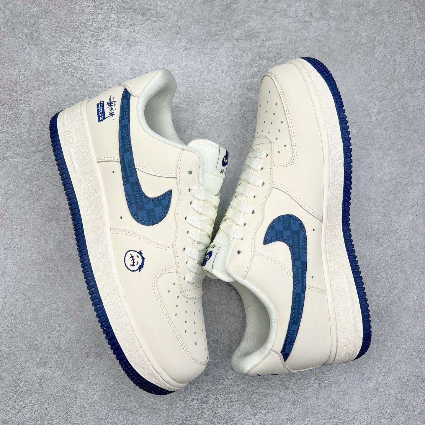 图片[3]-NK Air Force 1´07 Low 空军一号低帮百搭休闲运动板鞋 DF0188-037 柔软、弹性十足的缓震性能和出色的中底设计 横跨复古与现代的外型结合 造就出风靡全球 三十多年的Force 1 直到今天还深受青睐 实拍调校N版已经零色差零失真 百分百还原实物色彩所见即所得 不存在货不对板色差等低级问题 选购参考实物拍摄 不混卖不参货 只用心做好货严格选品 承诺混一赔十 尺码：36 36.5 37.5 38 38.5 39 40 40.5 41 42 42.5 43 44 44.5 45-选品中心