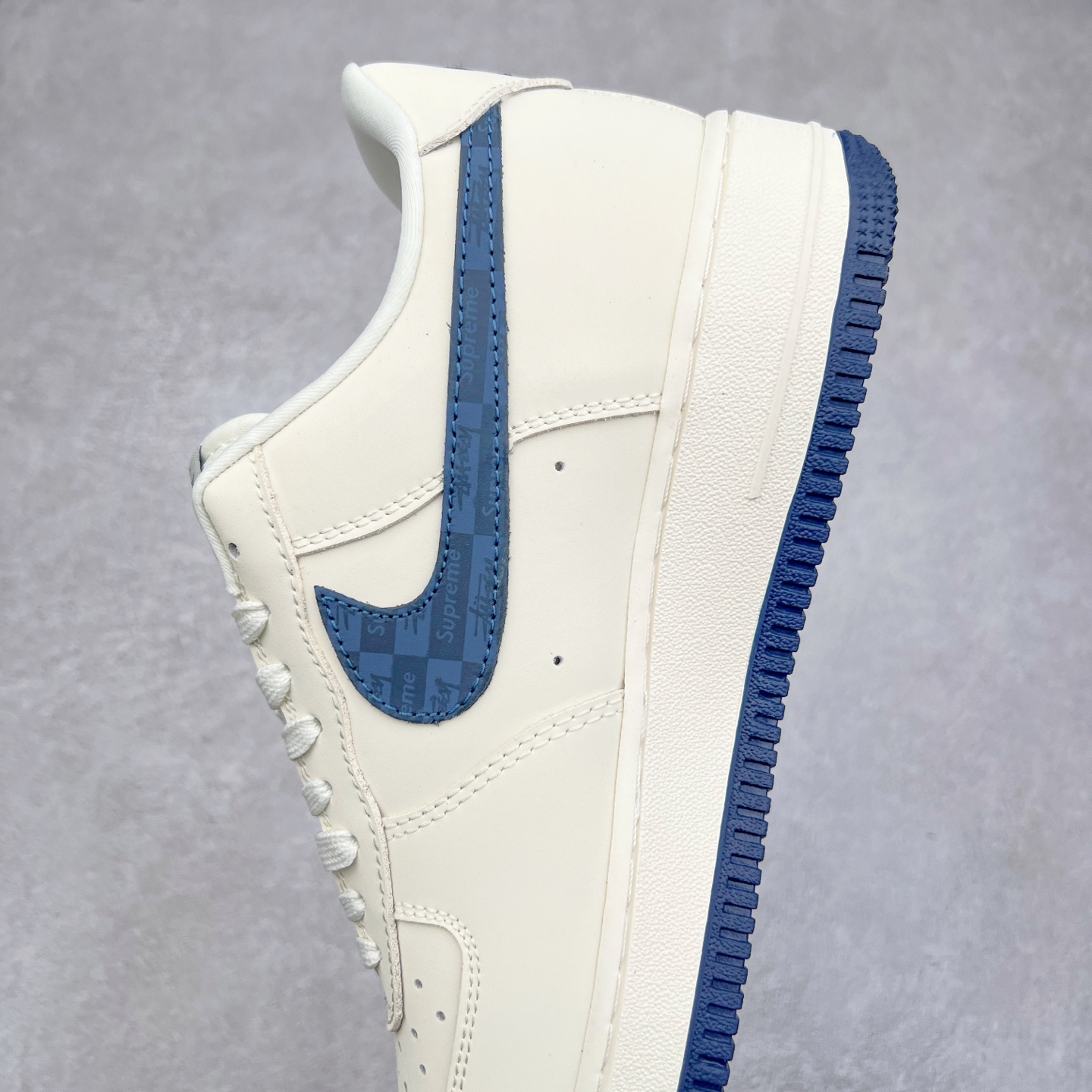 图片[7]-NK Air Force 1´07 Low 空军一号低帮百搭休闲运动板鞋 DF0188-037 柔软、弹性十足的缓震性能和出色的中底设计 横跨复古与现代的外型结合 造就出风靡全球 三十多年的Force 1 直到今天还深受青睐 实拍调校N版已经零色差零失真 百分百还原实物色彩所见即所得 不存在货不对板色差等低级问题 选购参考实物拍摄 不混卖不参货 只用心做好货严格选品 承诺混一赔十 尺码：36 36.5 37.5 38 38.5 39 40 40.5 41 42 42.5 43 44 44.5 45-选品中心