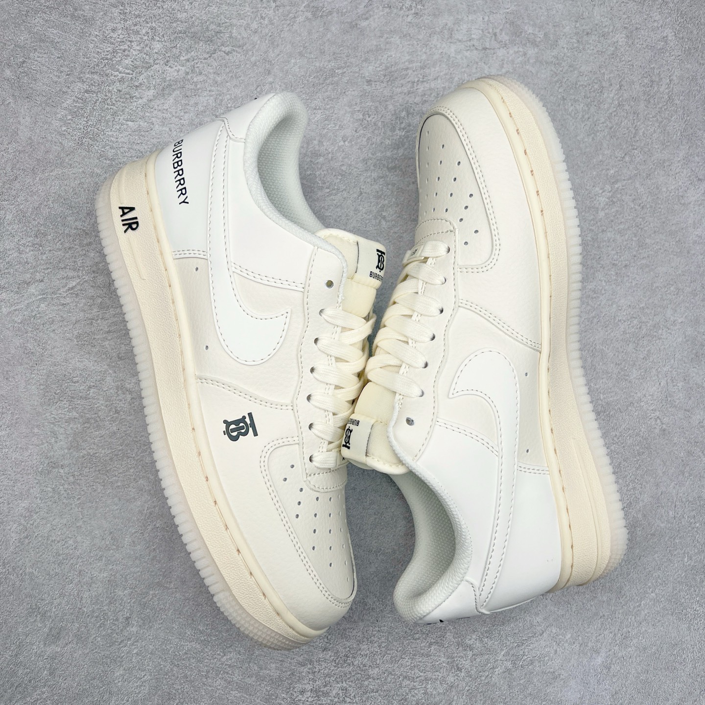 图片[3]-NK Air Force 1´07 Low 空军一号低帮百搭休闲运动板鞋 BB8588-226 柔软、弹性十足的缓震性能和出色的中底设计 横跨复古与现代的外型结合 造就出风靡全球 三十多年的Force 1 直到今天还深受青睐 实拍调校N版已经零色差零失真 百分百还原实物色彩所见即所得 不存在货不对板色差等低级问题 选购参考实物拍摄 不混卖不参货 只用心做好货严格选品 承诺混一赔十 尺码：36 36.5 37.5 38 38.5 39 40 40.5 41 42 42.5 43 44 44.5 45-选品中心