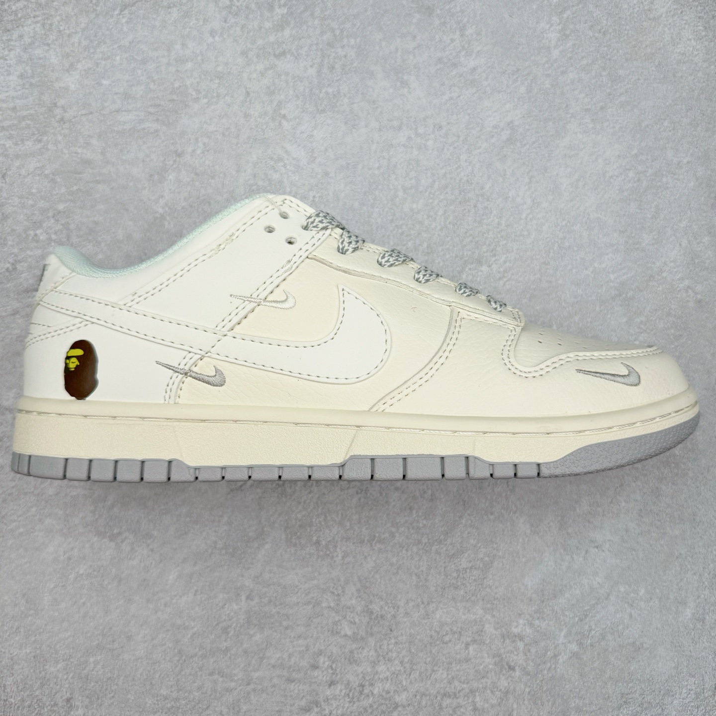 图片[6]-＃福利特价 NK Dunk Low 定制配色 大厂出品 极力推荐 原装头层材料 独家版型蒸餾加工帶來的是更好的视觉和脚感体验大厂纯原品质出货 清洁度 电绣工艺 皮料切割干净无任何毛边 细节完美 实拍调校N版已经零色差零失真 百分百还原实物色彩所见即所得 不存在货不对板色差等低级问题 选购参考实物拍摄 不混卖不参货 只用心做好货严格选品 承诺混一赔十 尺码：36 36.5 37.5 38 38.5 39 40 40.5 41 42 42.5 43 44 44.5 45 46-选品中心