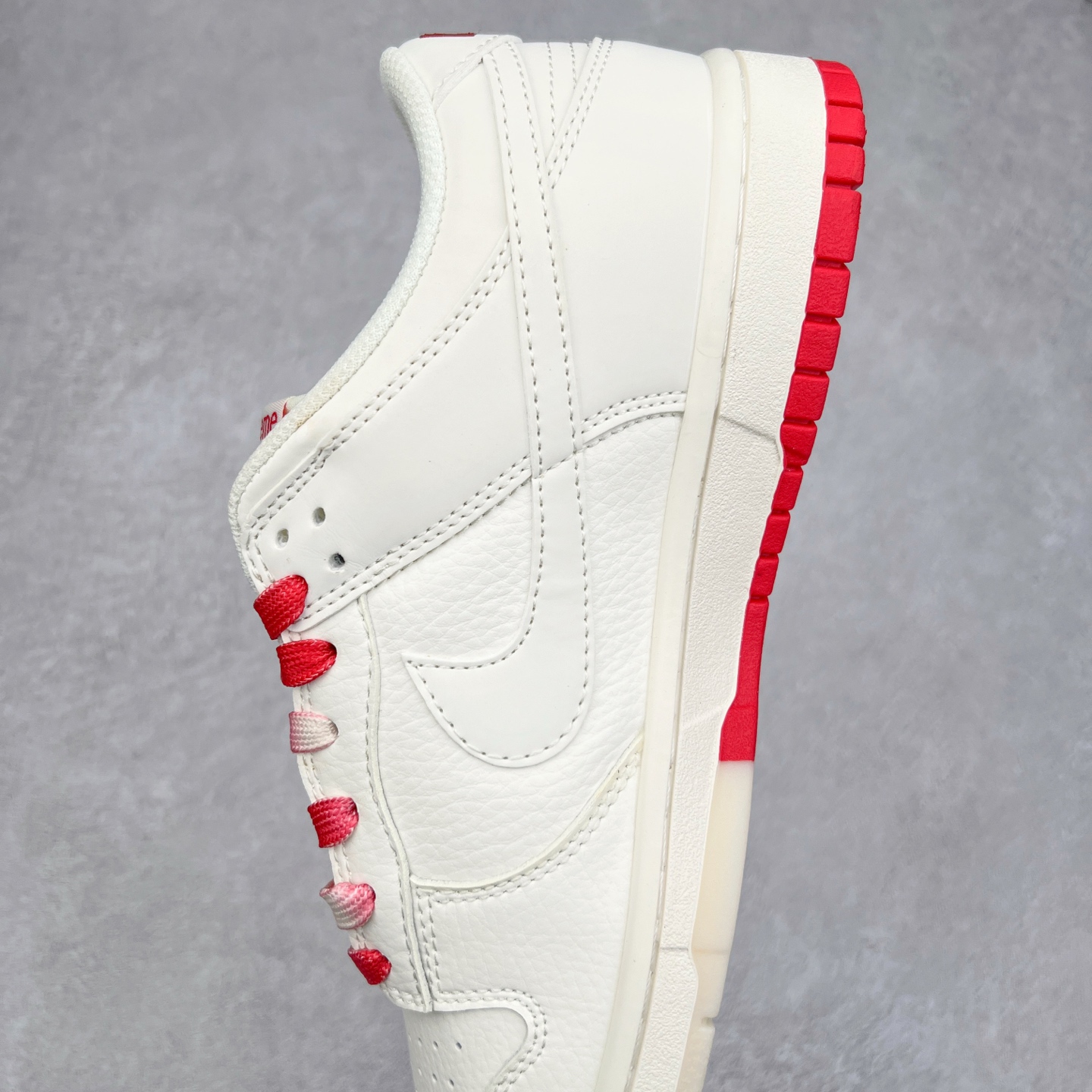 图片[7]-＃福利特价 NK Dunk Low 定制配色 大厂出品 极力推荐 原装头层材料 独家版型蒸餾加工帶來的是更好的视觉和脚感体验大厂纯原品质出货 清洁度 电绣工艺 皮料切割干净无任何毛边 细节完美 实拍调校N版已经零色差零失真 百分百还原实物色彩所见即所得 不存在货不对板色差等低级问题 选购参考实物拍摄 不混卖不参货 只用心做好货严格选品 承诺混一赔十 尺码：36 36.5 37.5 38 38.5 39 40 40.5 41 42 42.5 43 44 44.5 45 46-选品中心