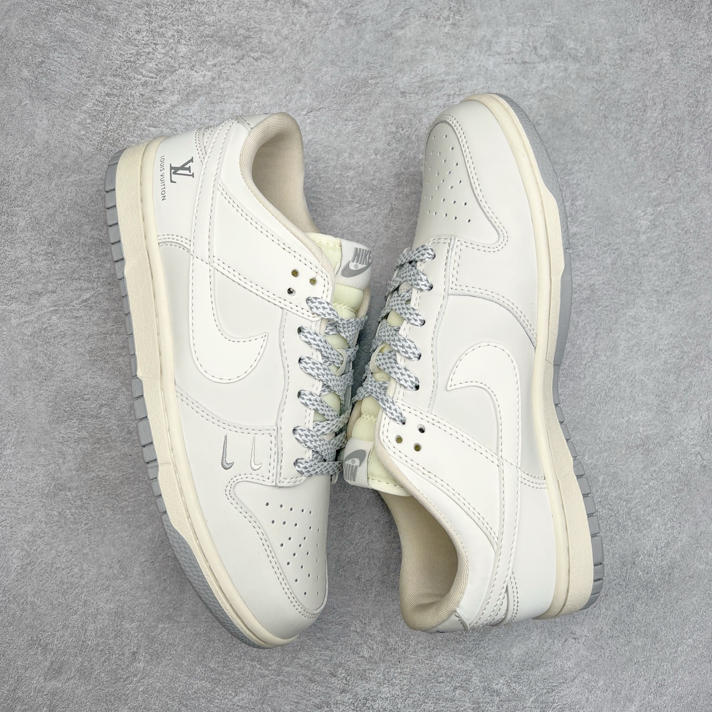 图片[3]-＃福利特价 NK Dunk Low 定制配色 大厂出品 极力推荐 原装头层材料 独家版型蒸餾加工帶來的是更好的视觉和脚感体验大厂纯原品质出货 清洁度 电绣工艺 皮料切割干净无任何毛边 细节完美 实拍调校N版已经零色差零失真 百分百还原实物色彩所见即所得 不存在货不对板色差等低级问题 选购参考实物拍摄 不混卖不参货 只用心做好货严格选品 承诺混一赔十 尺码：36 36.5 37.5 38 38.5 39 40 40.5 41 42 42.5 43 44 44.5 45 46-选品中心