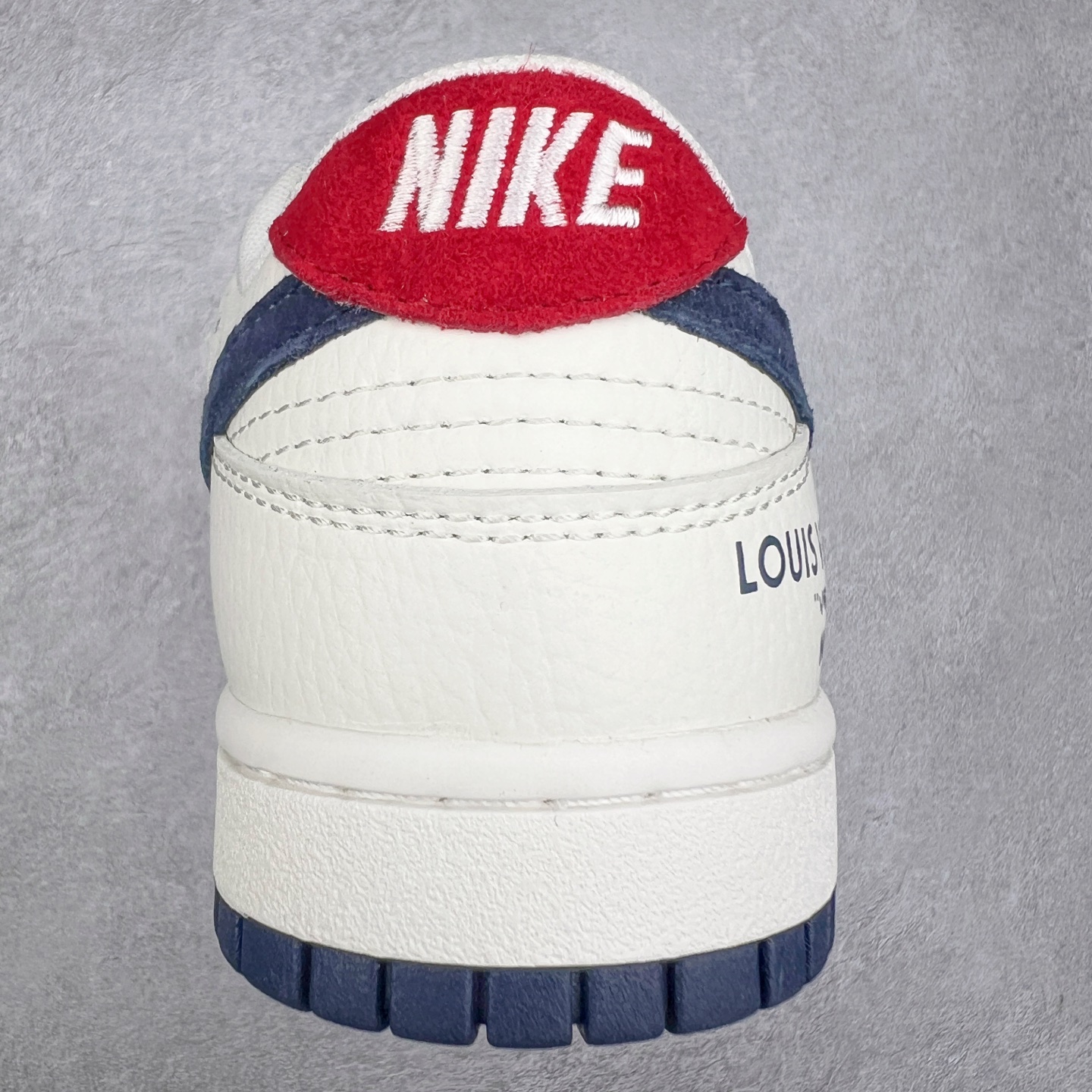 图片[8]-＃福利特价 NK Dunk Low 定制配色 大厂出品 极力推荐 原装头层材料 独家版型蒸餾加工帶來的是更好的视觉和脚感体验大厂纯原品质出货 清洁度 电绣工艺 皮料切割干净无任何毛边 细节完美 实拍调校N版已经零色差零失真 百分百还原实物色彩所见即所得 不存在货不对板色差等低级问题 选购参考实物拍摄 不混卖不参货 只用心做好货严格选品 承诺混一赔十 尺码：36 36.5 37.5 38 38.5 39 40 40.5 41 42 42.5 43 44 44.5 45 46-选品中心